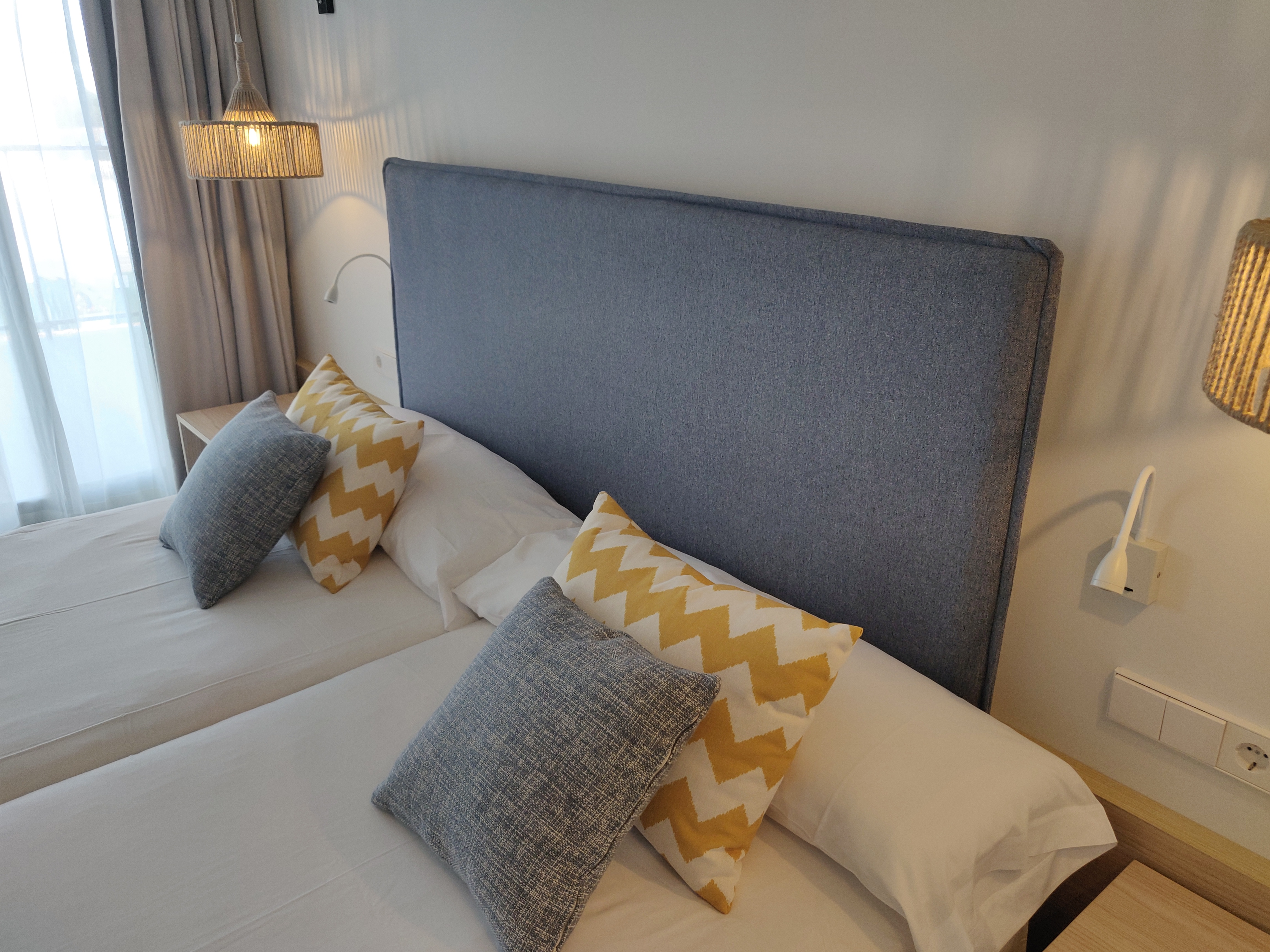 Double or Twin Premium Sea View