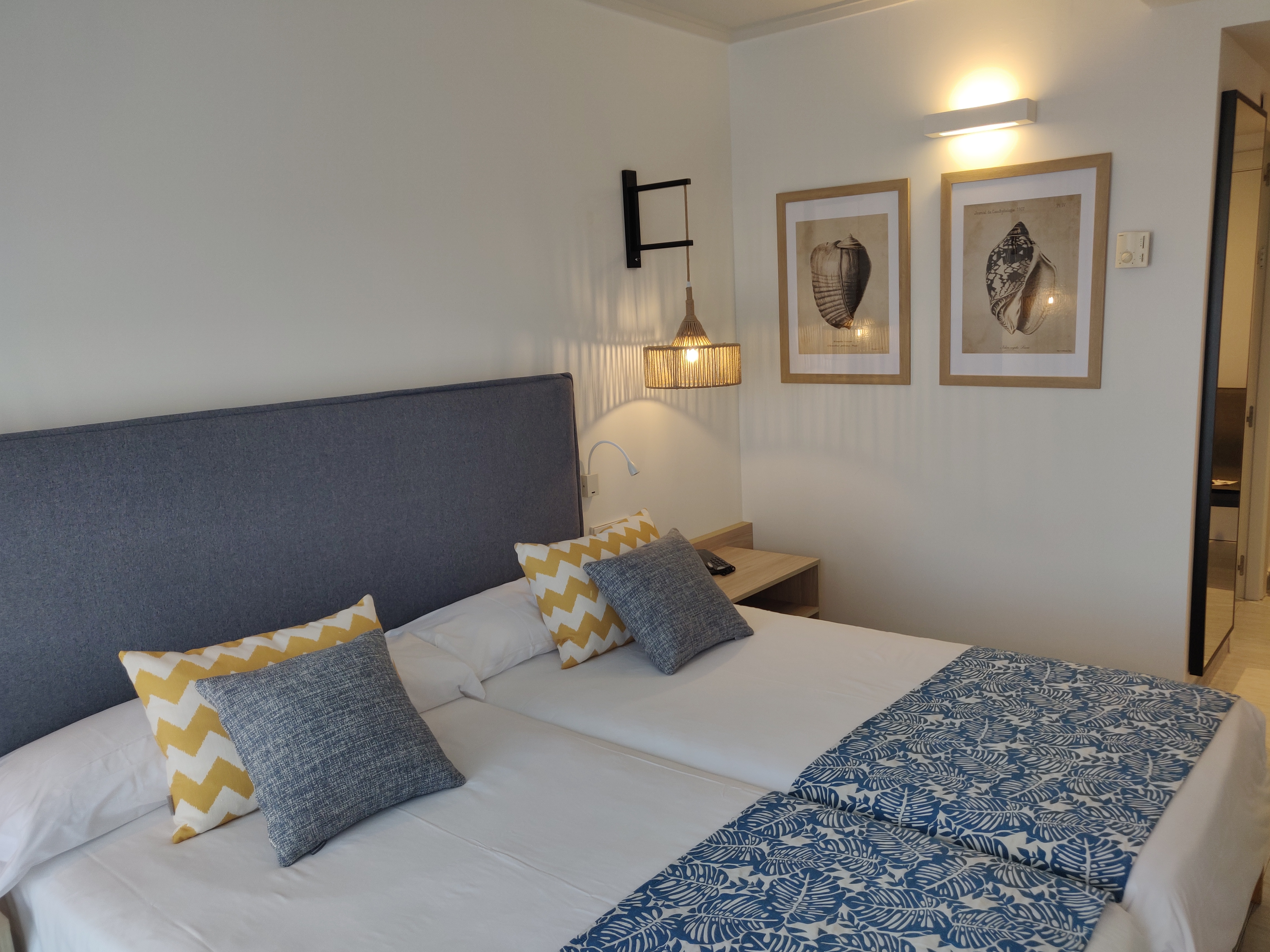 Double or Twin Premier Sea View