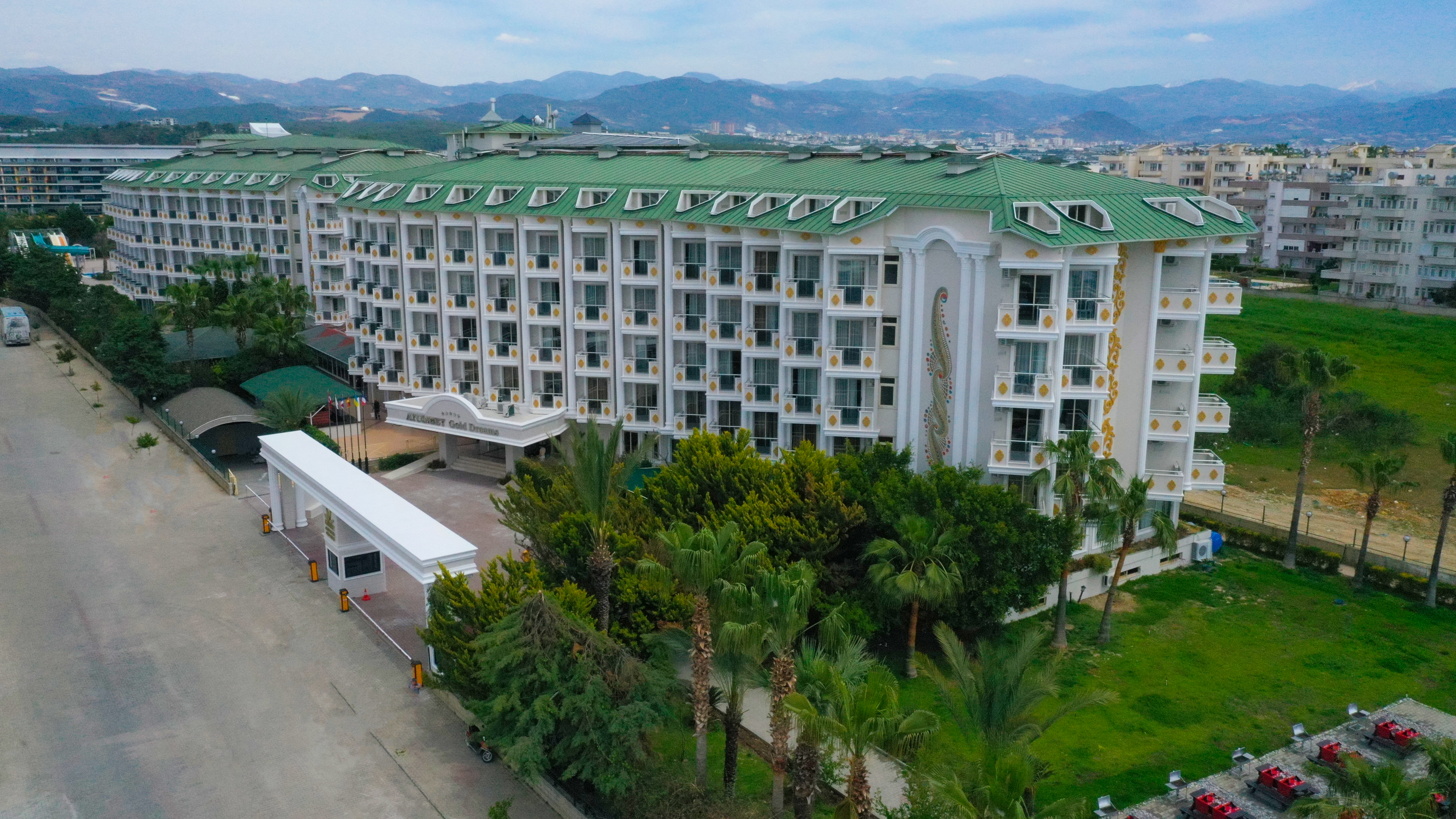 Family Room Connecting Room