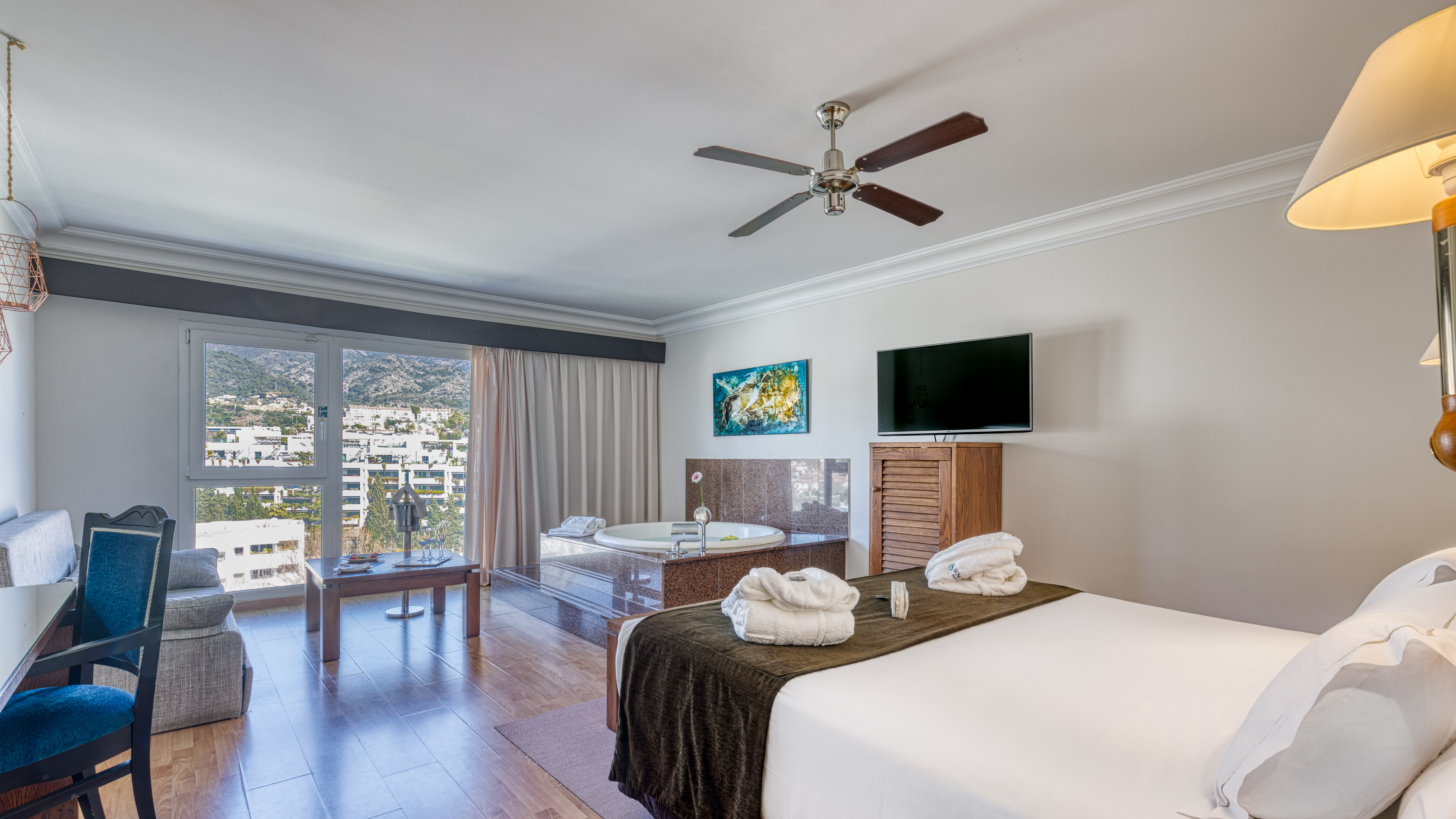 Junior Suite Standard