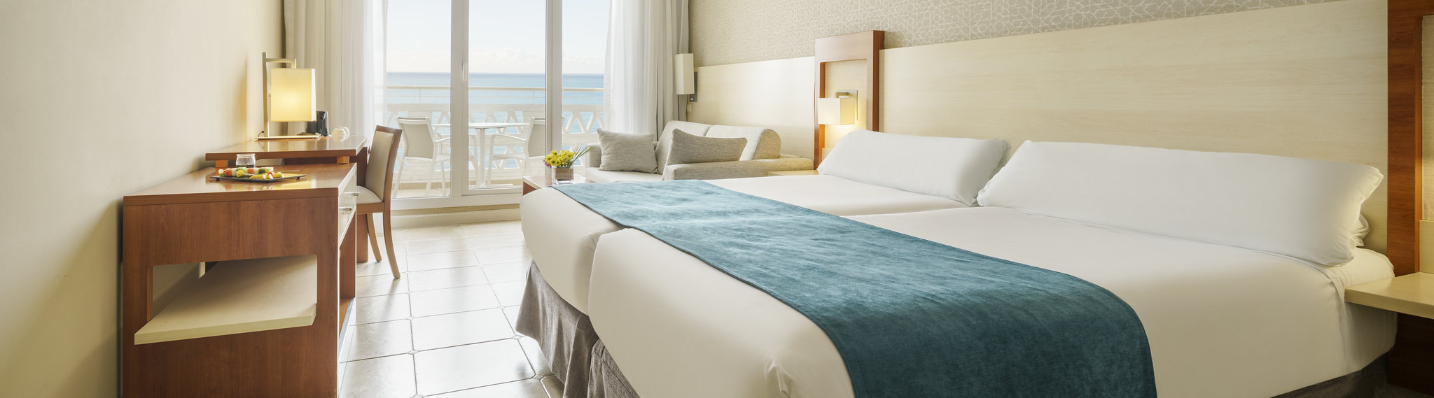 Double or Twin Side Sea View