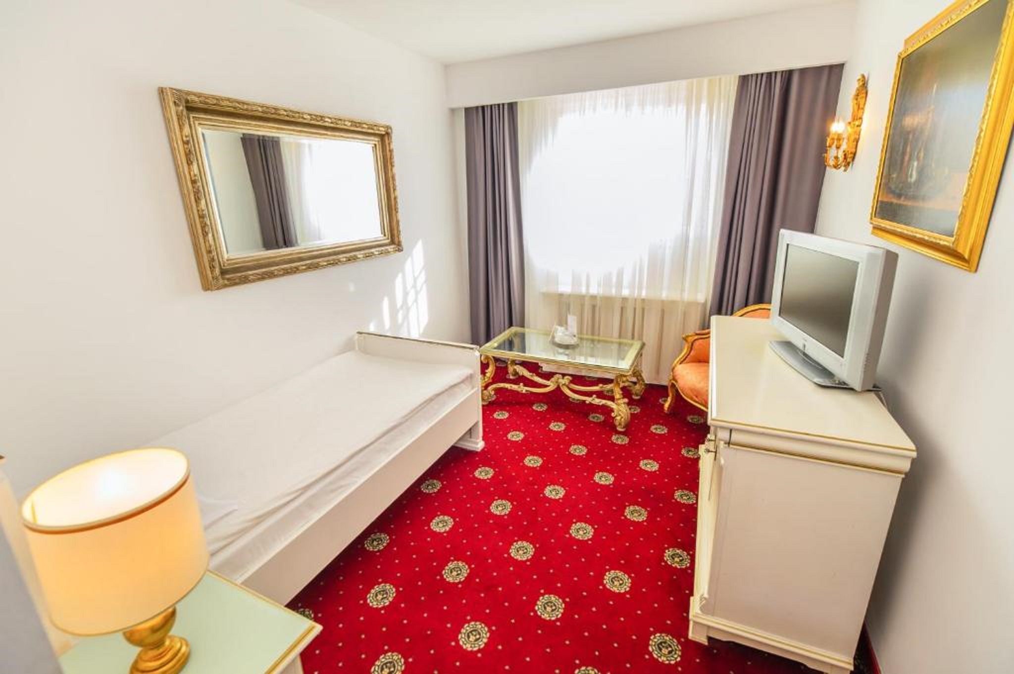 Junior Suite Standard