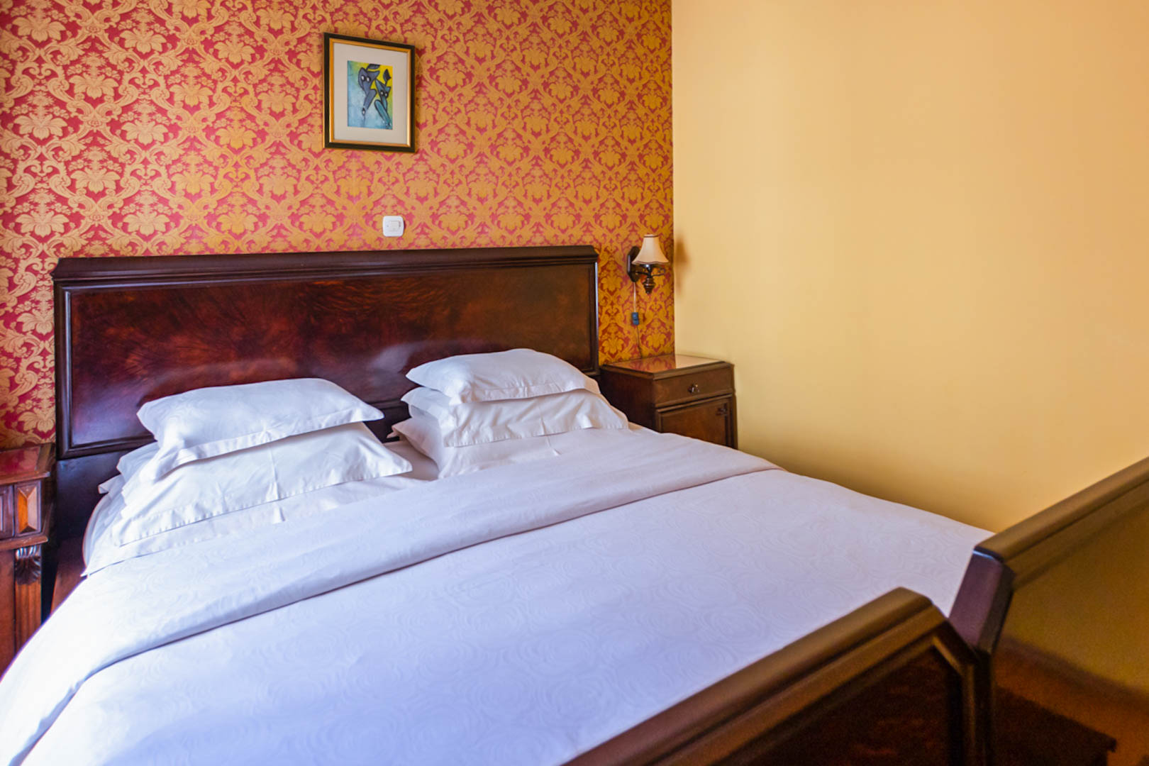 Suite King Bed with Jacuzzi