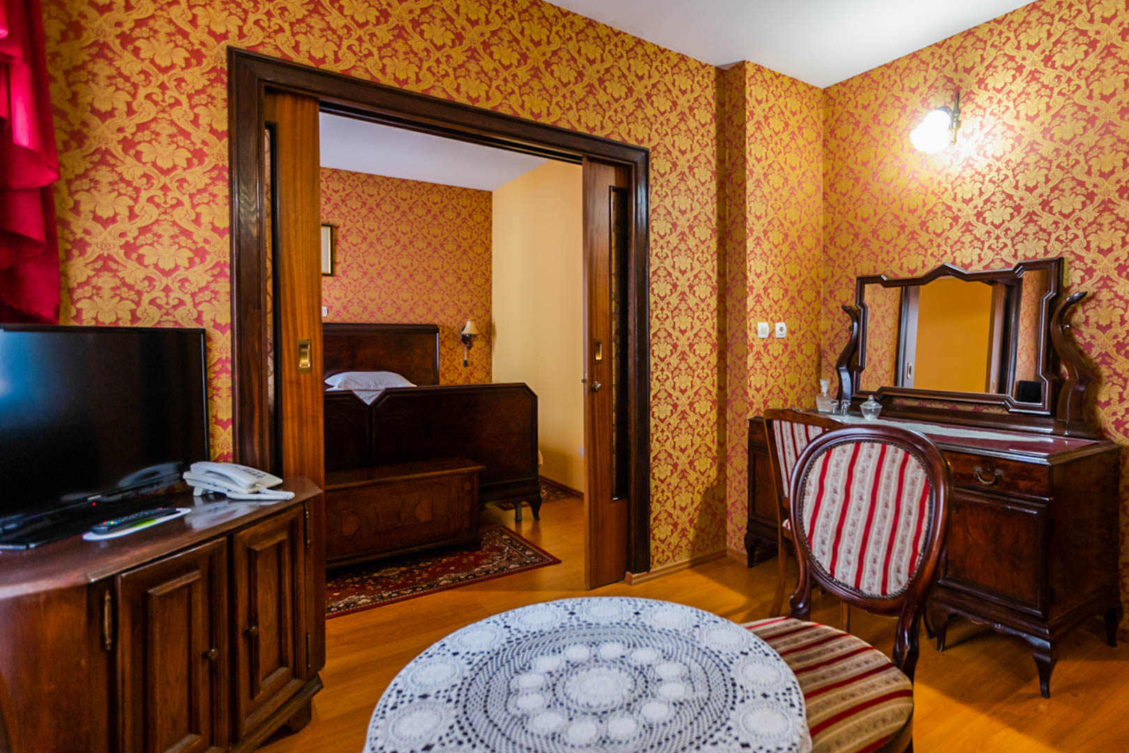 Suite King Bed with Jacuzzi