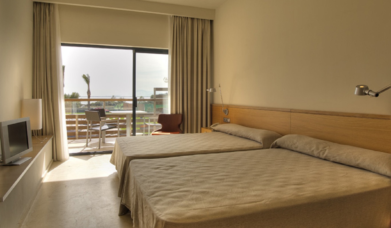 Double or Twin Sea View