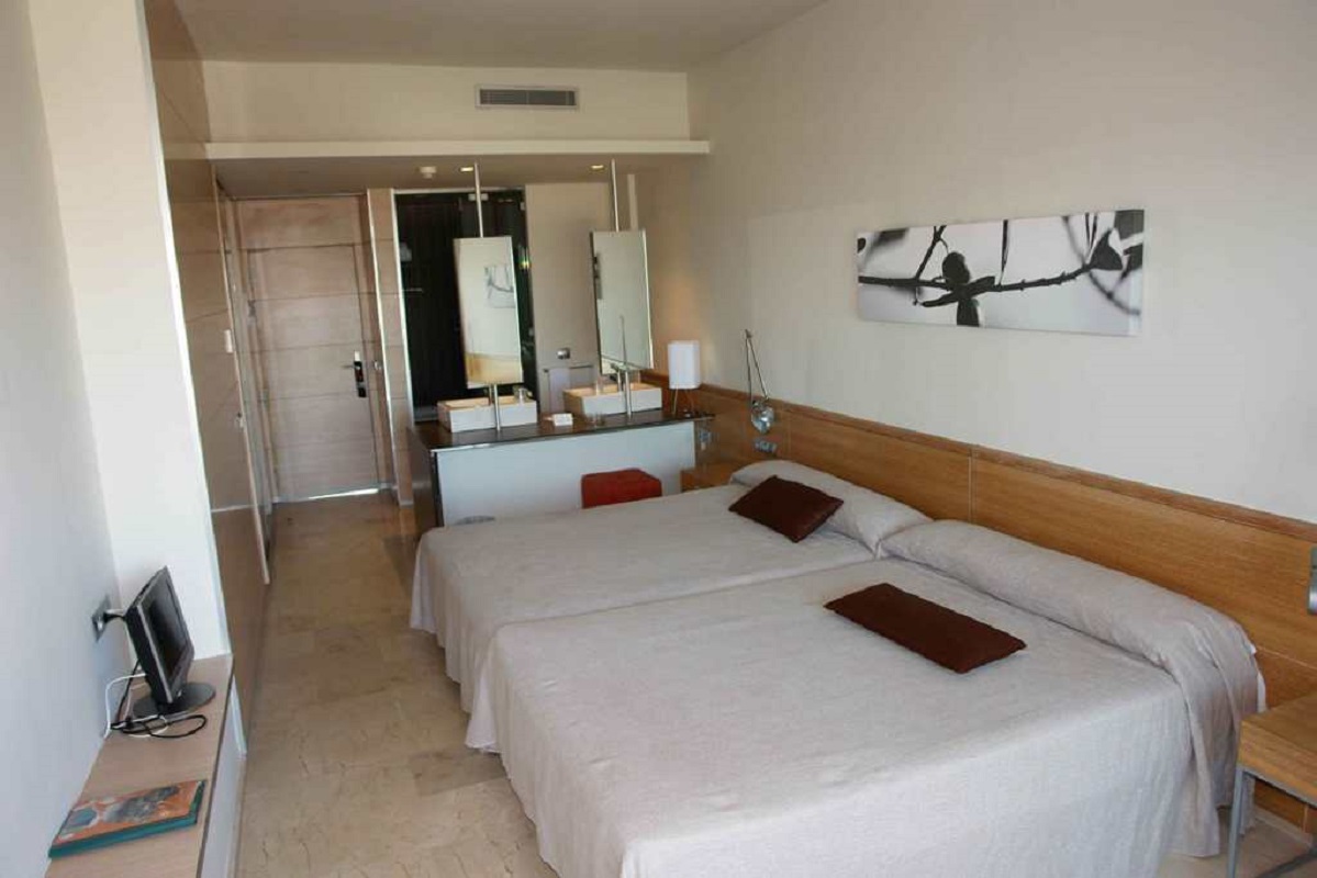 Double or Twin Sea View