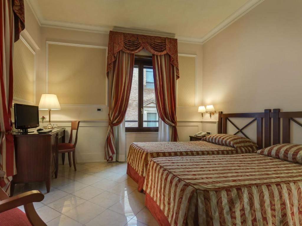 Double Single Deluxe