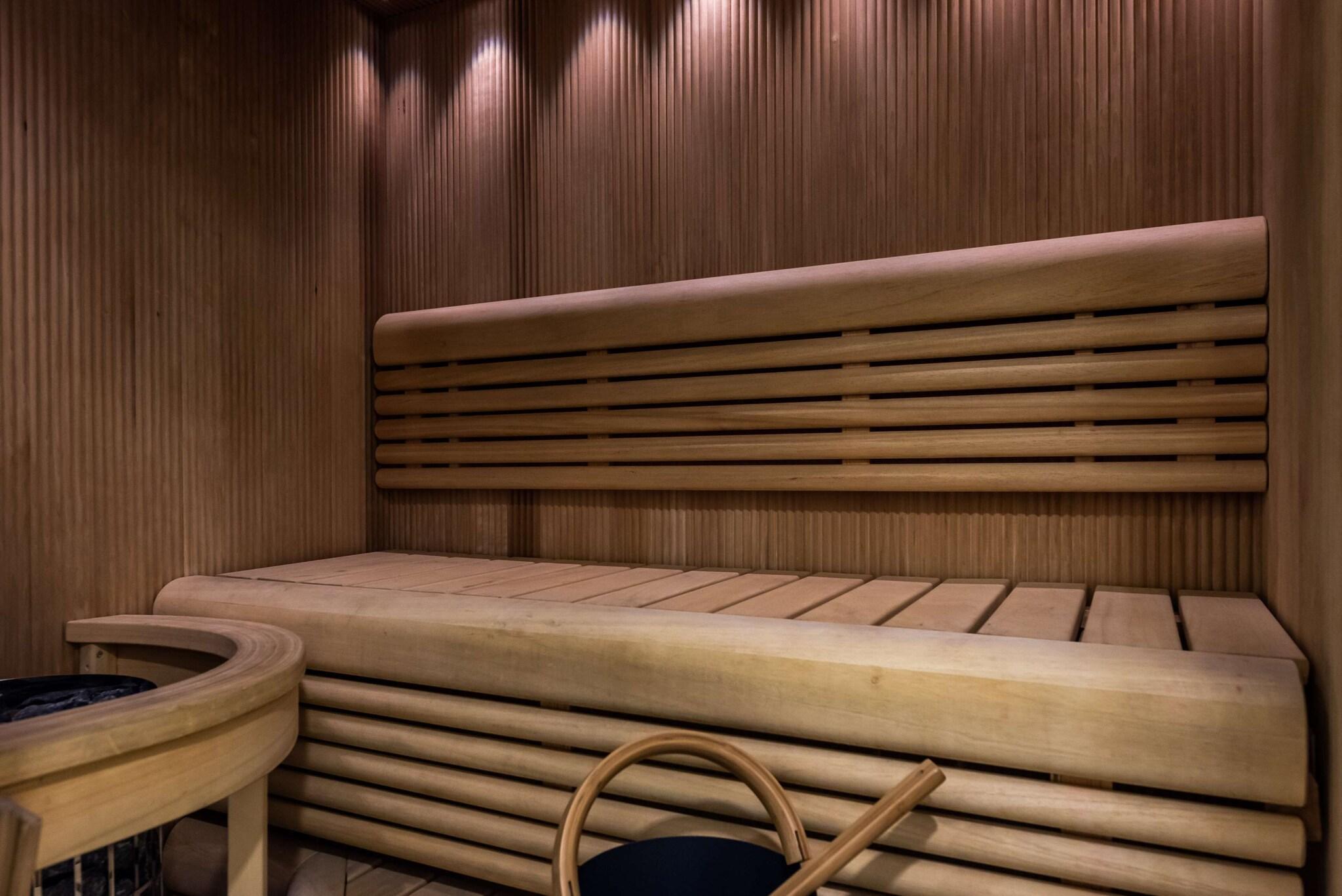 Junior Suite King Size Bed