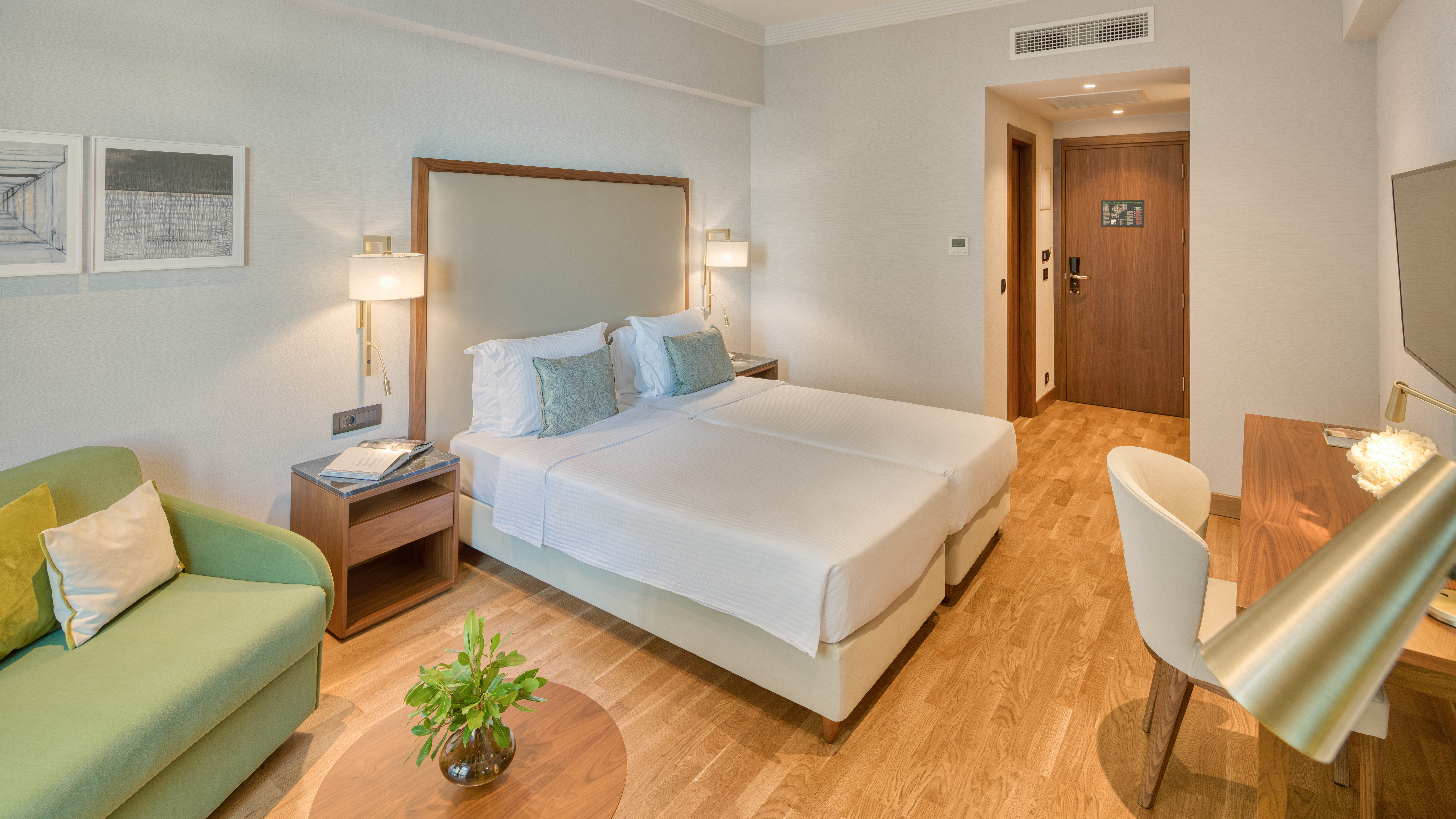 Double or Twin Superior Sea View