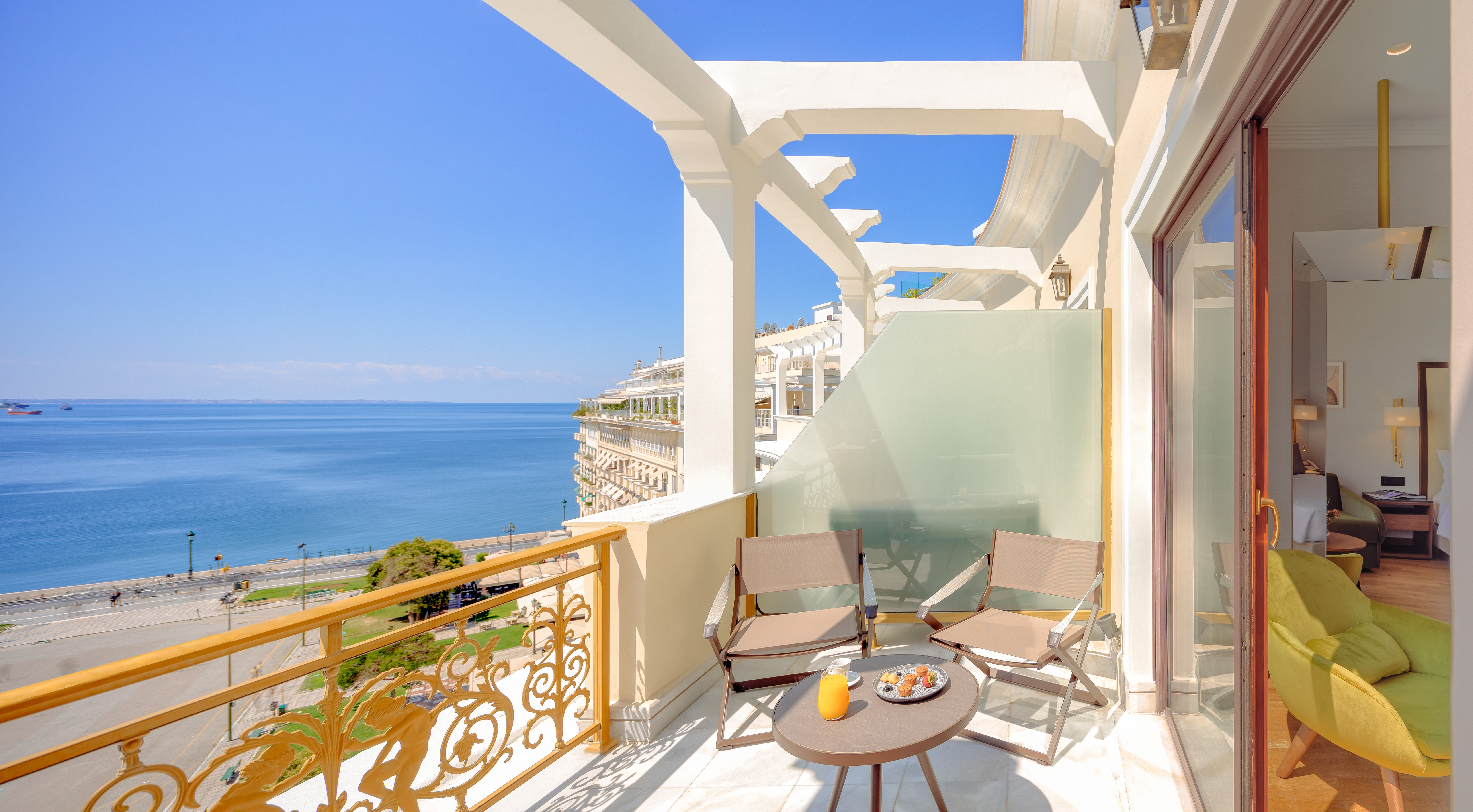 Triple Executive Sea View