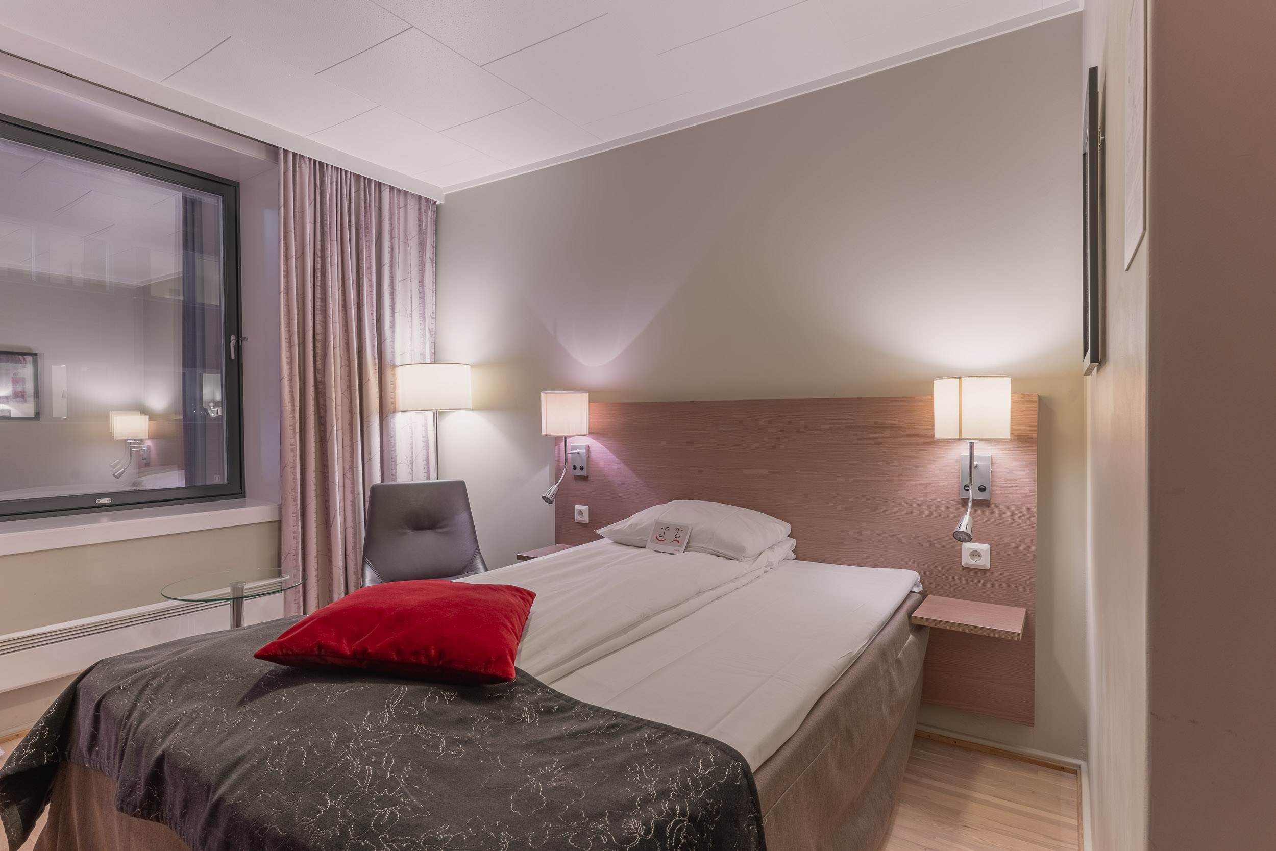 Double King Size Bed