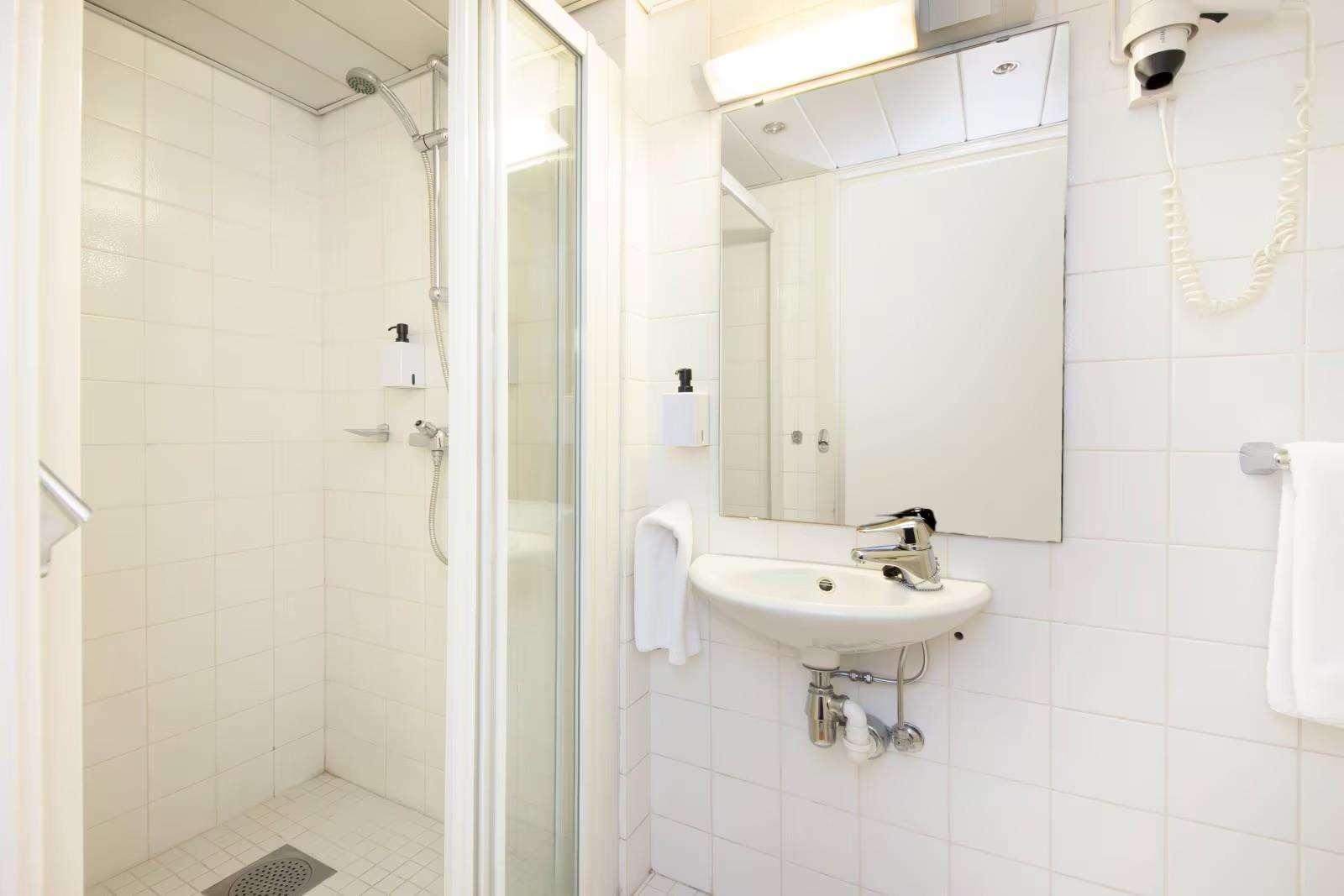 Double Single Queen Size Bed