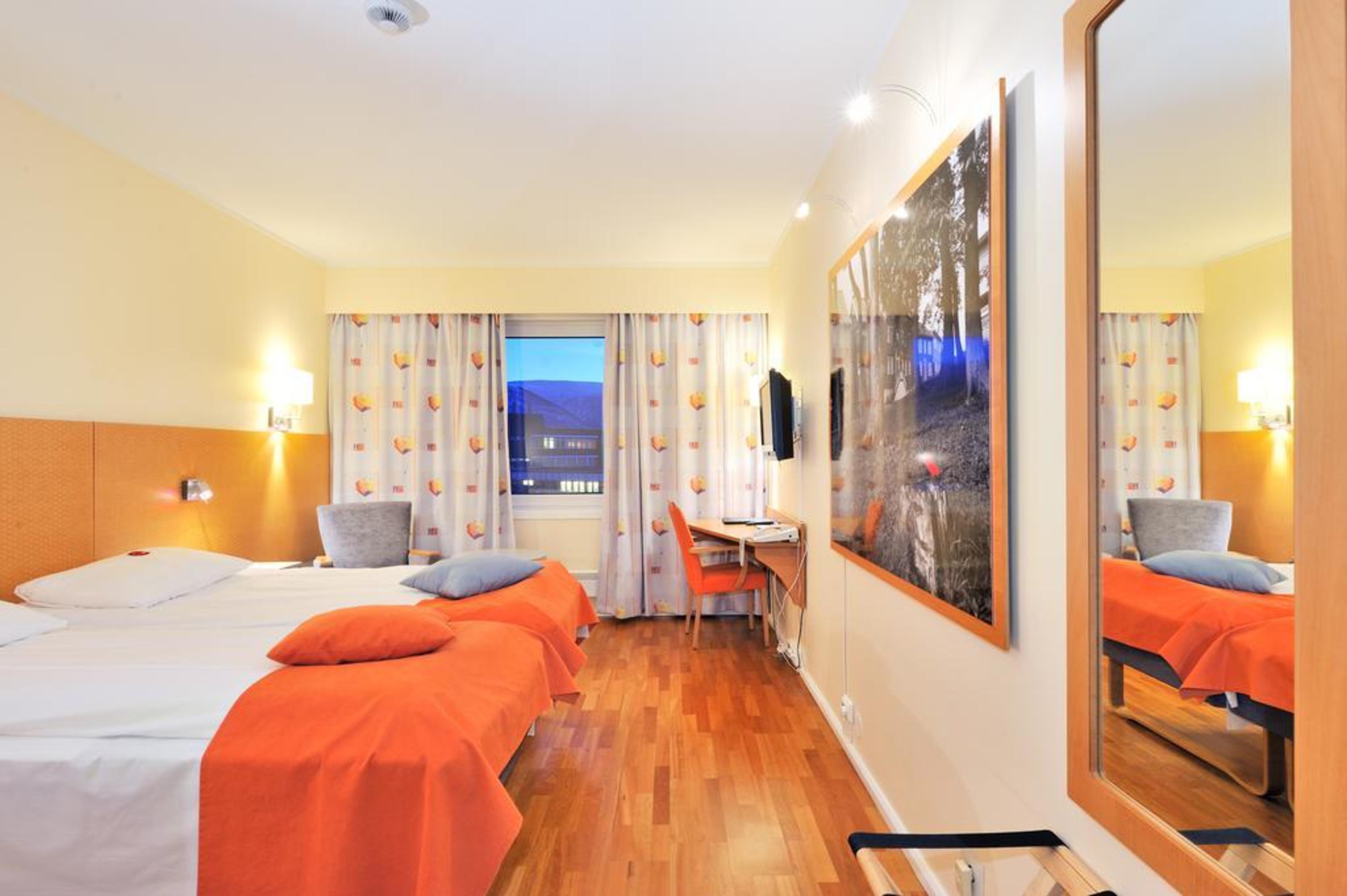 Double Queen Size Bed