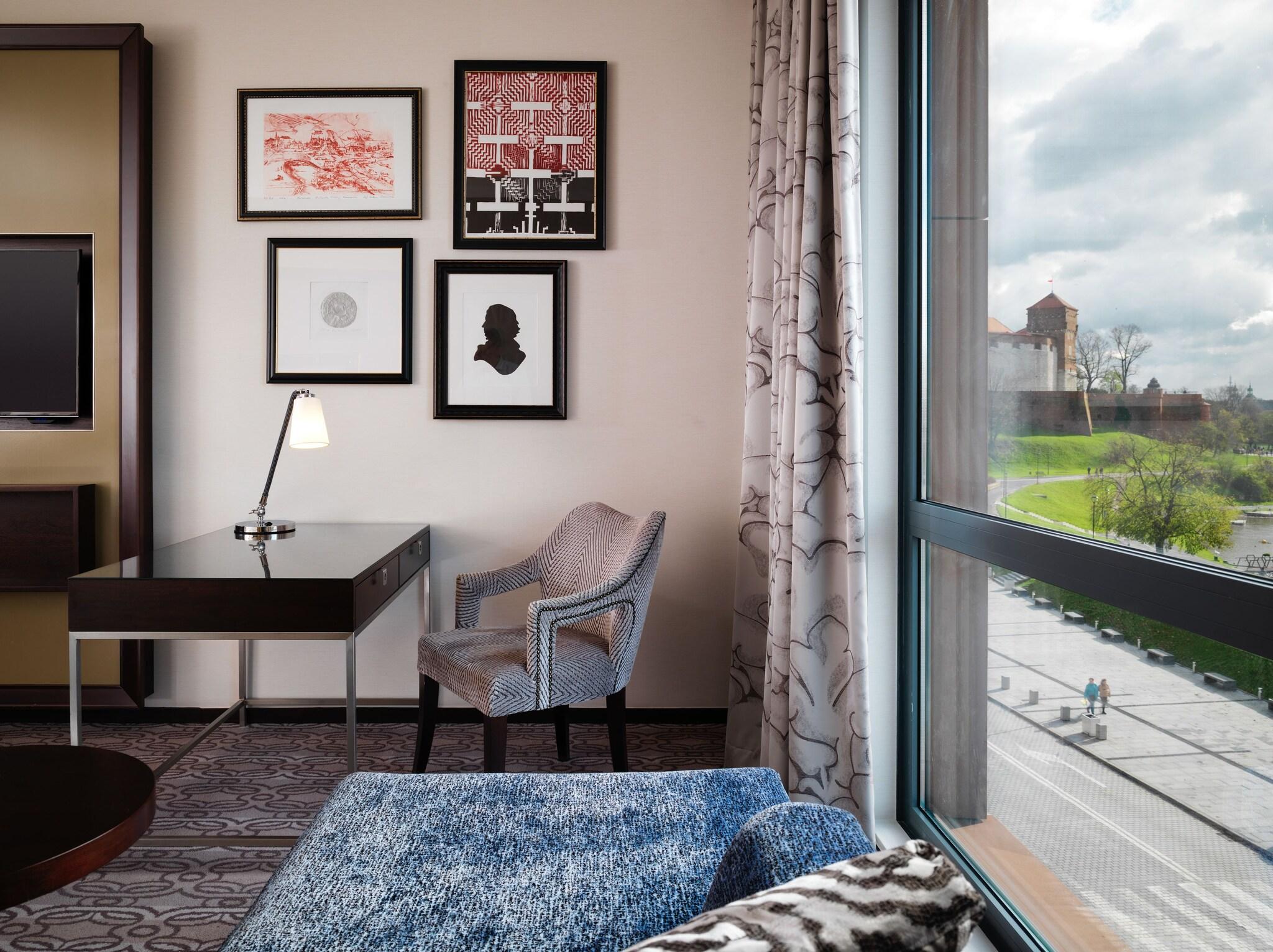 Double Grand with Views