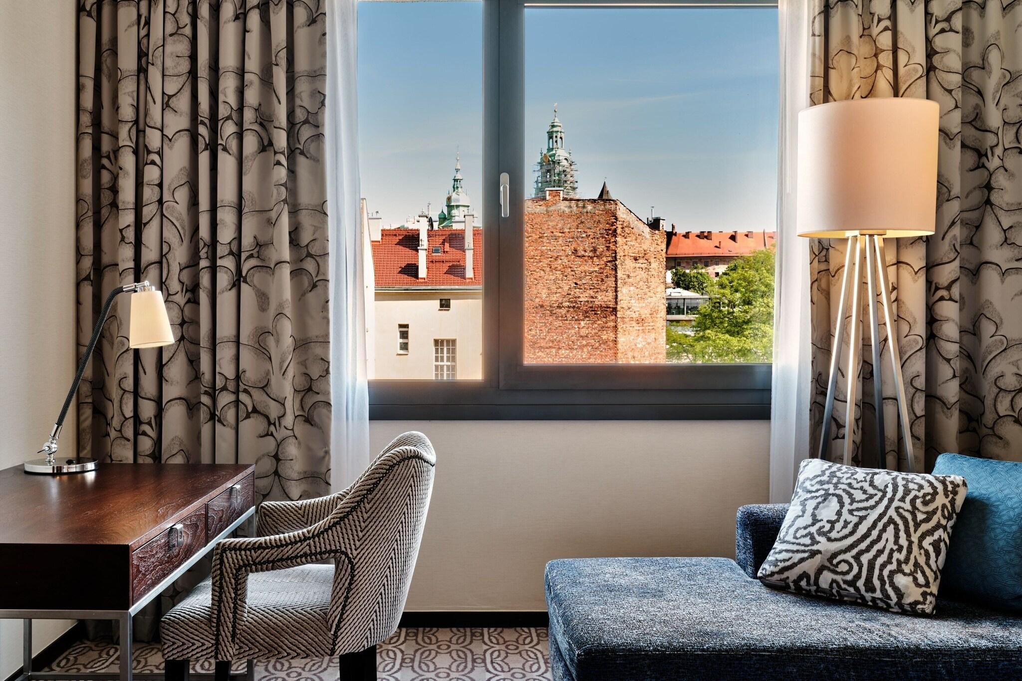 Double Grand with Views