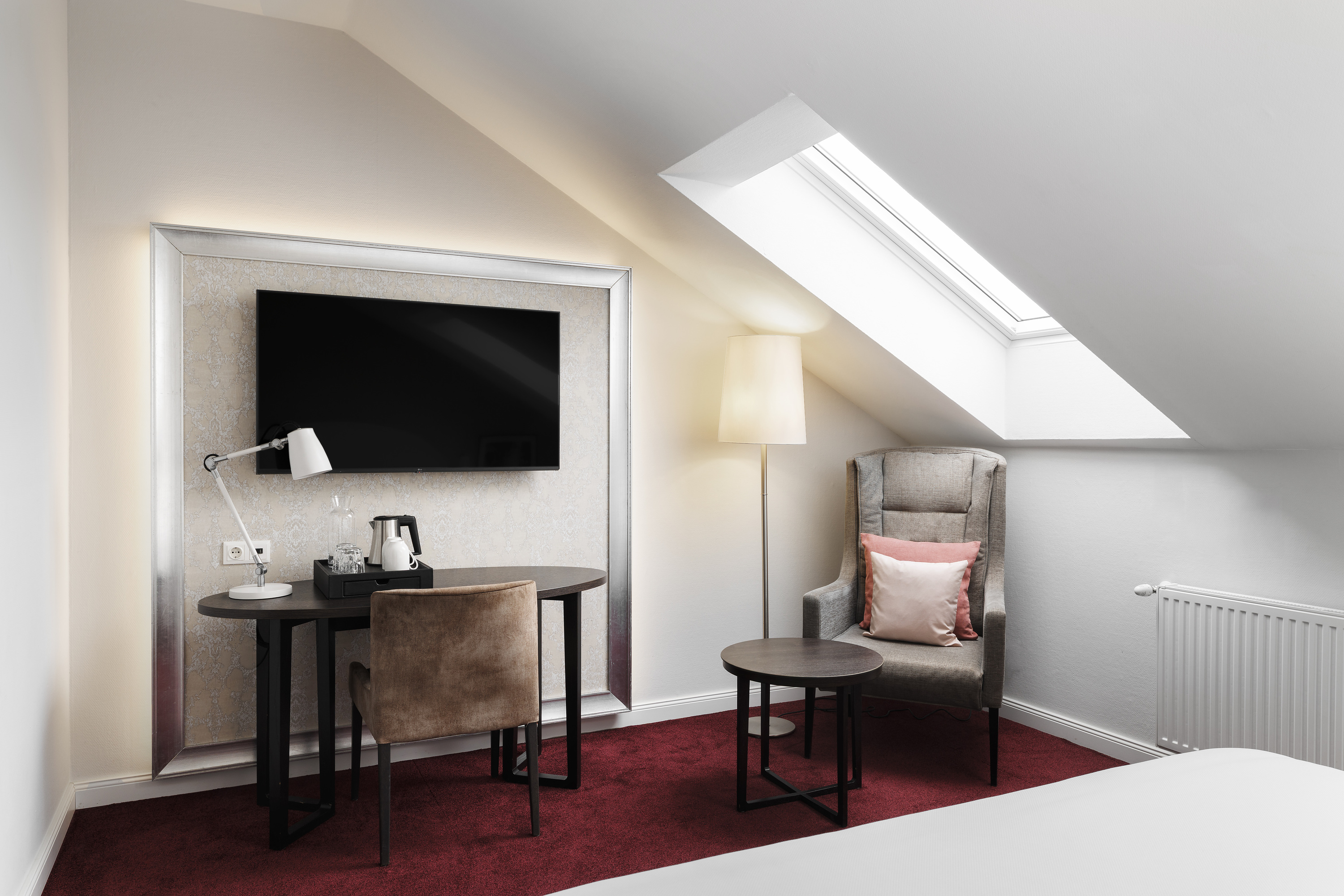 Double Classic King Bed