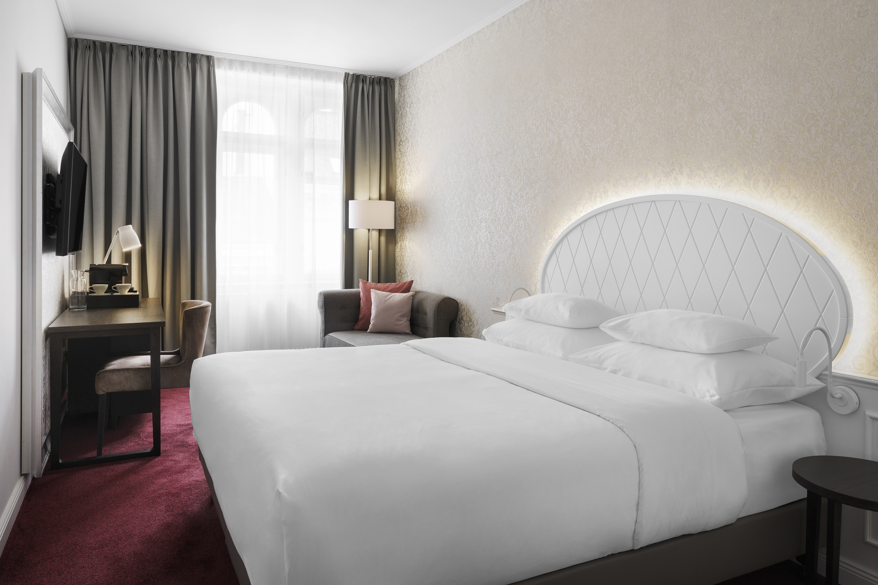 Double Superior King Bed