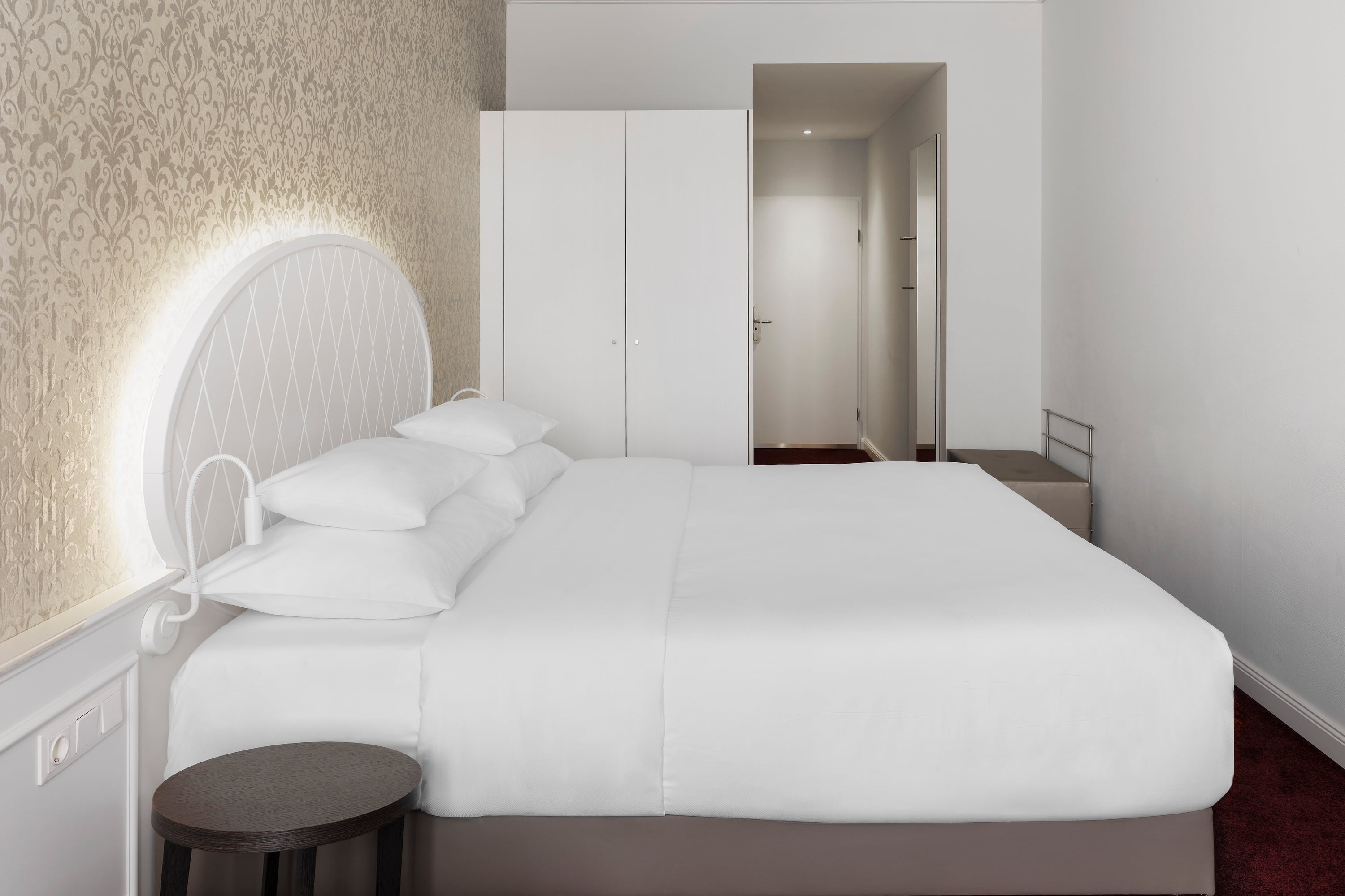 Double Superior King Bed