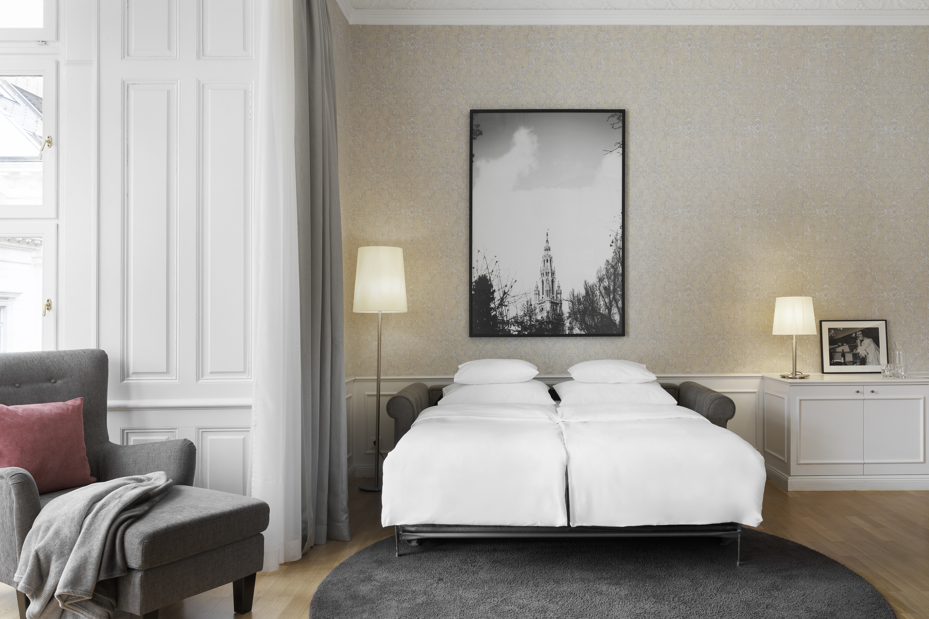 Junior Suite King Size Bed