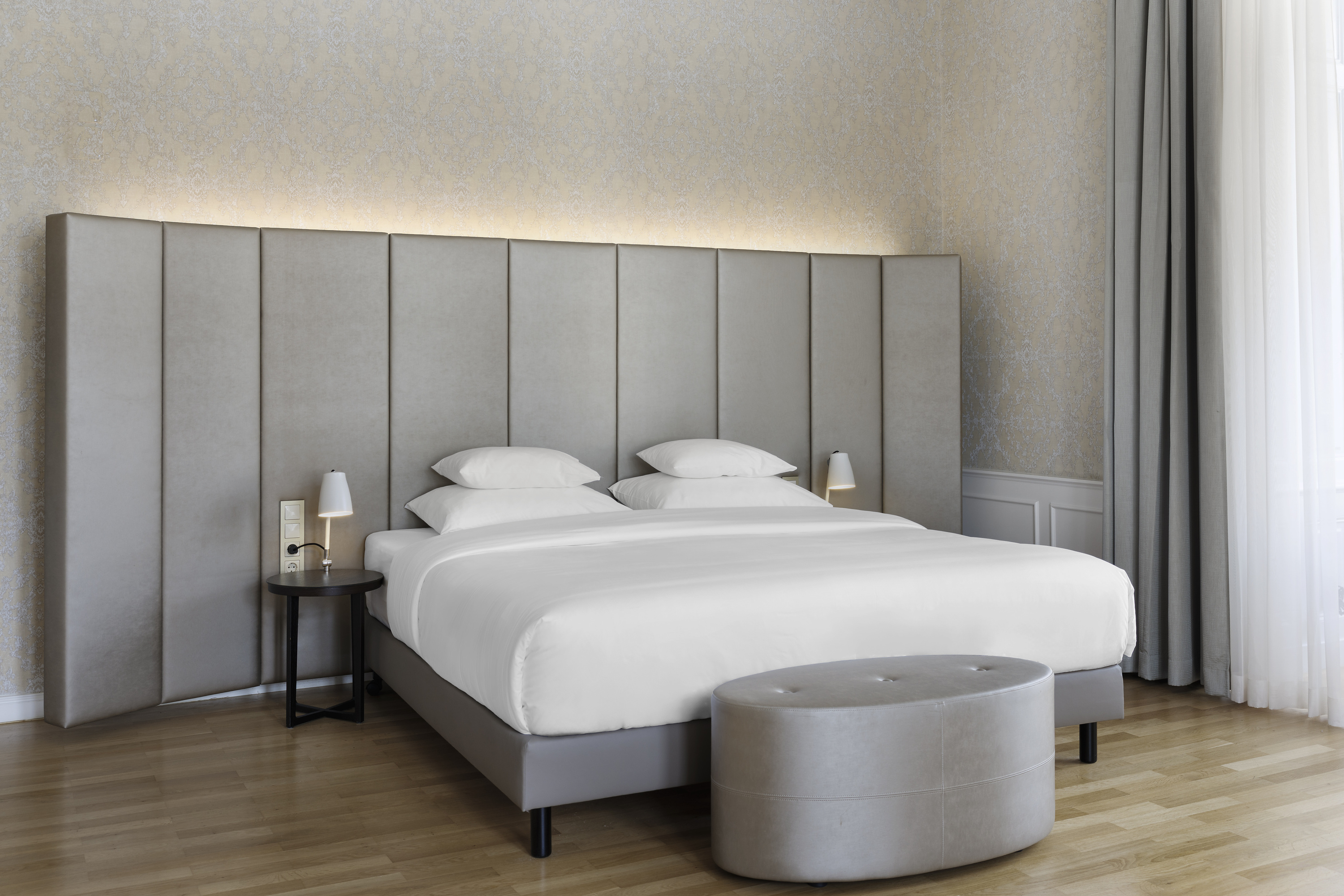 Junior Suite King Size Bed