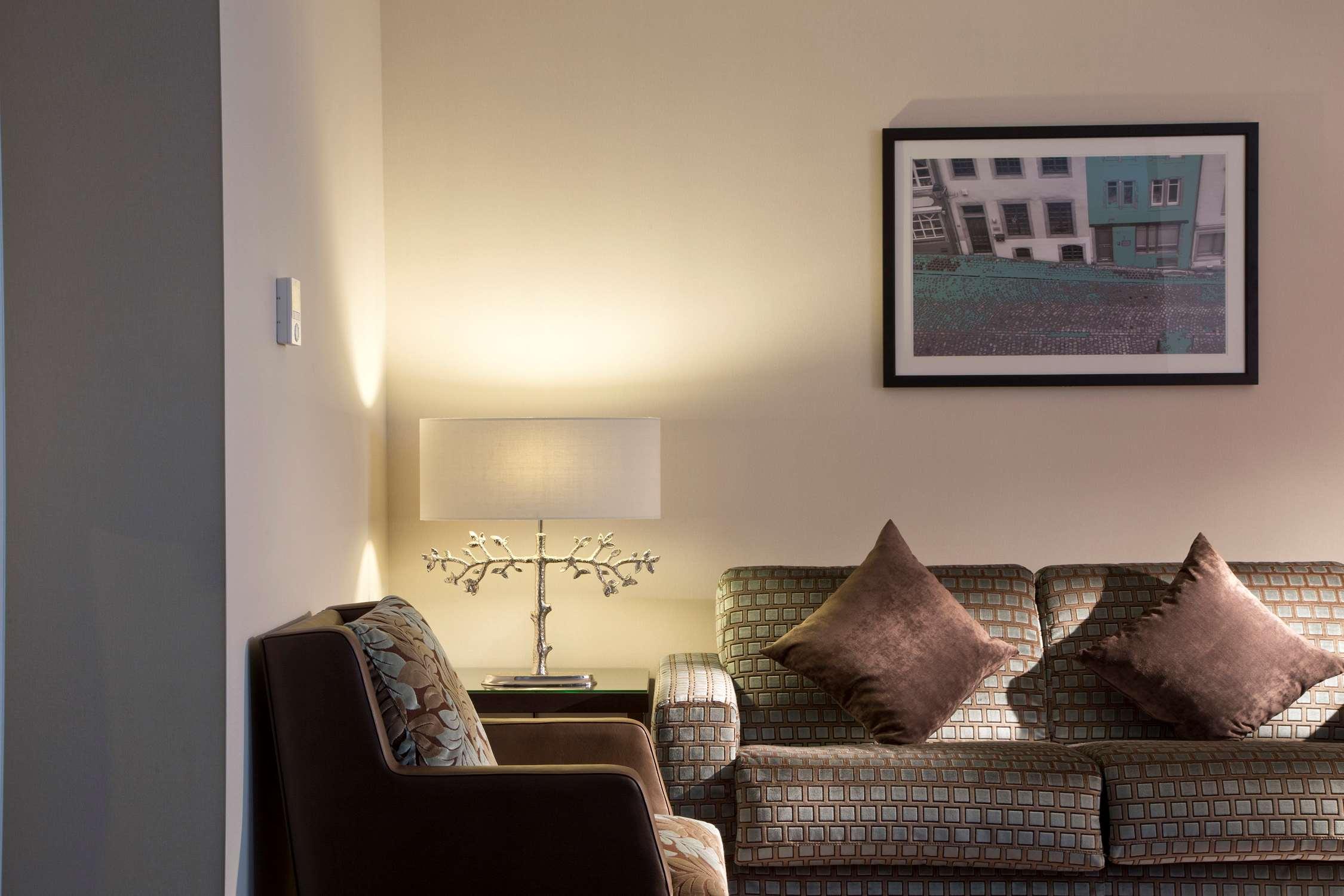 Double Deluxe King Bed