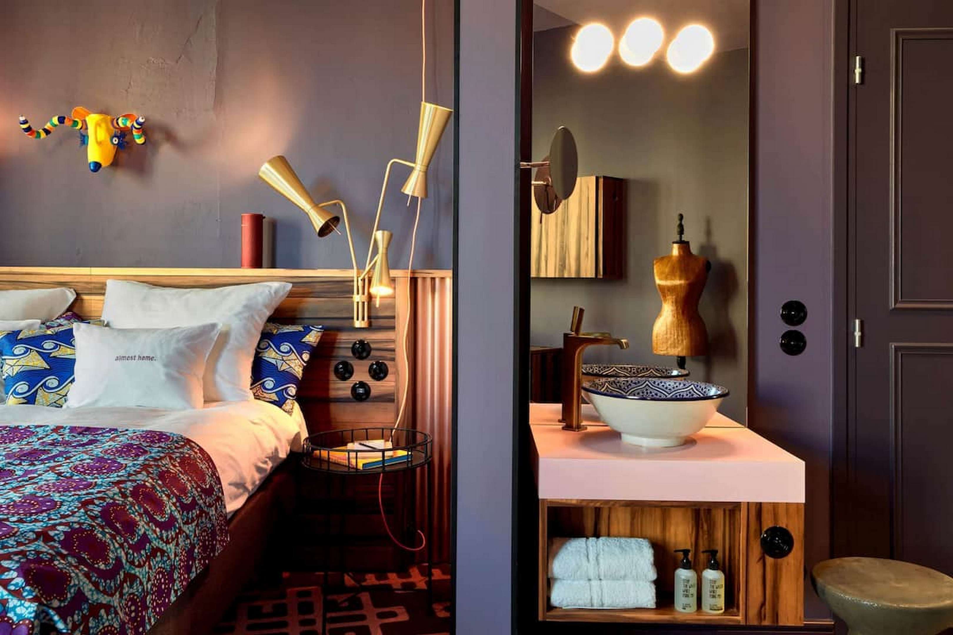 Double or Twin Standard