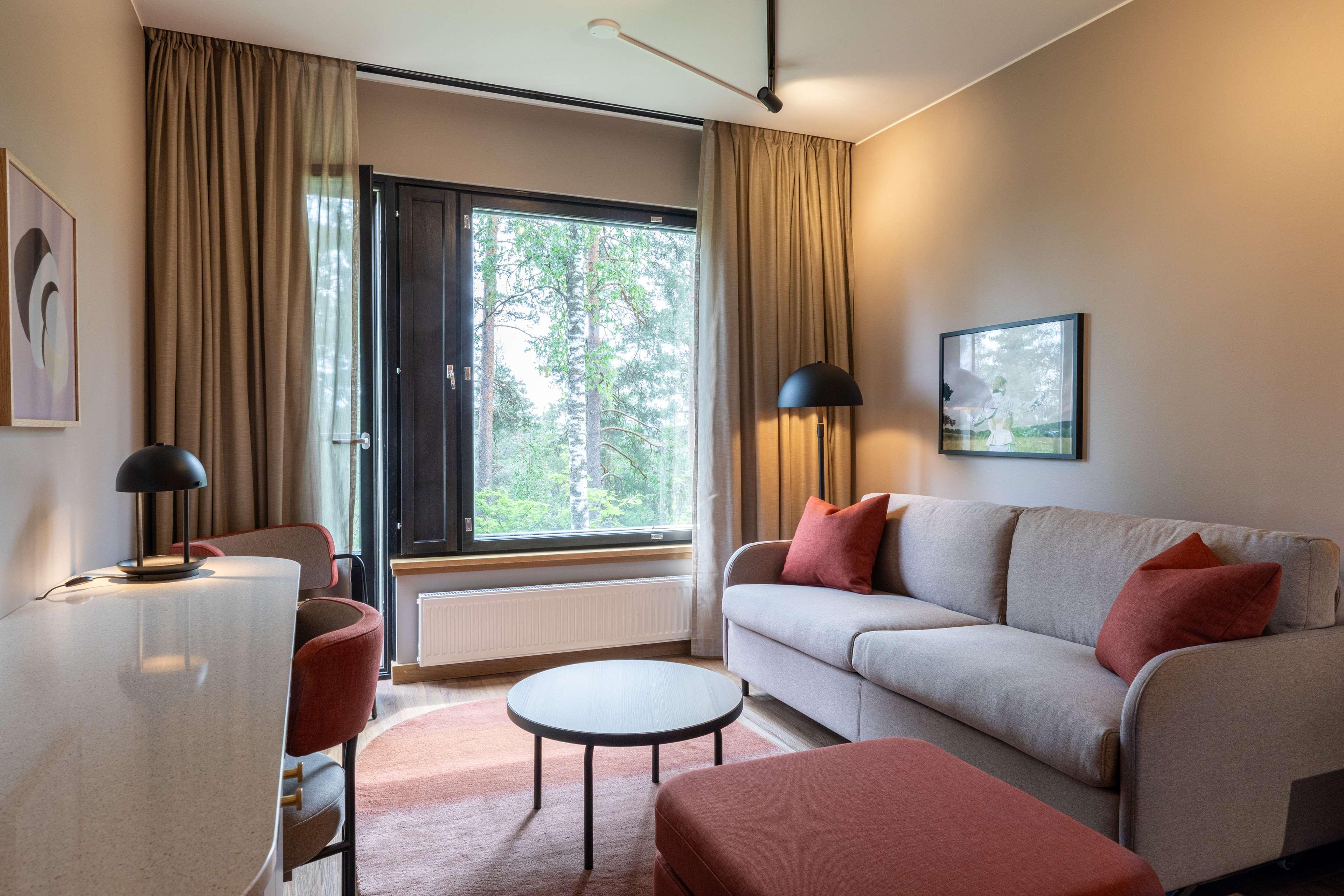 Double Single Superior King Bed