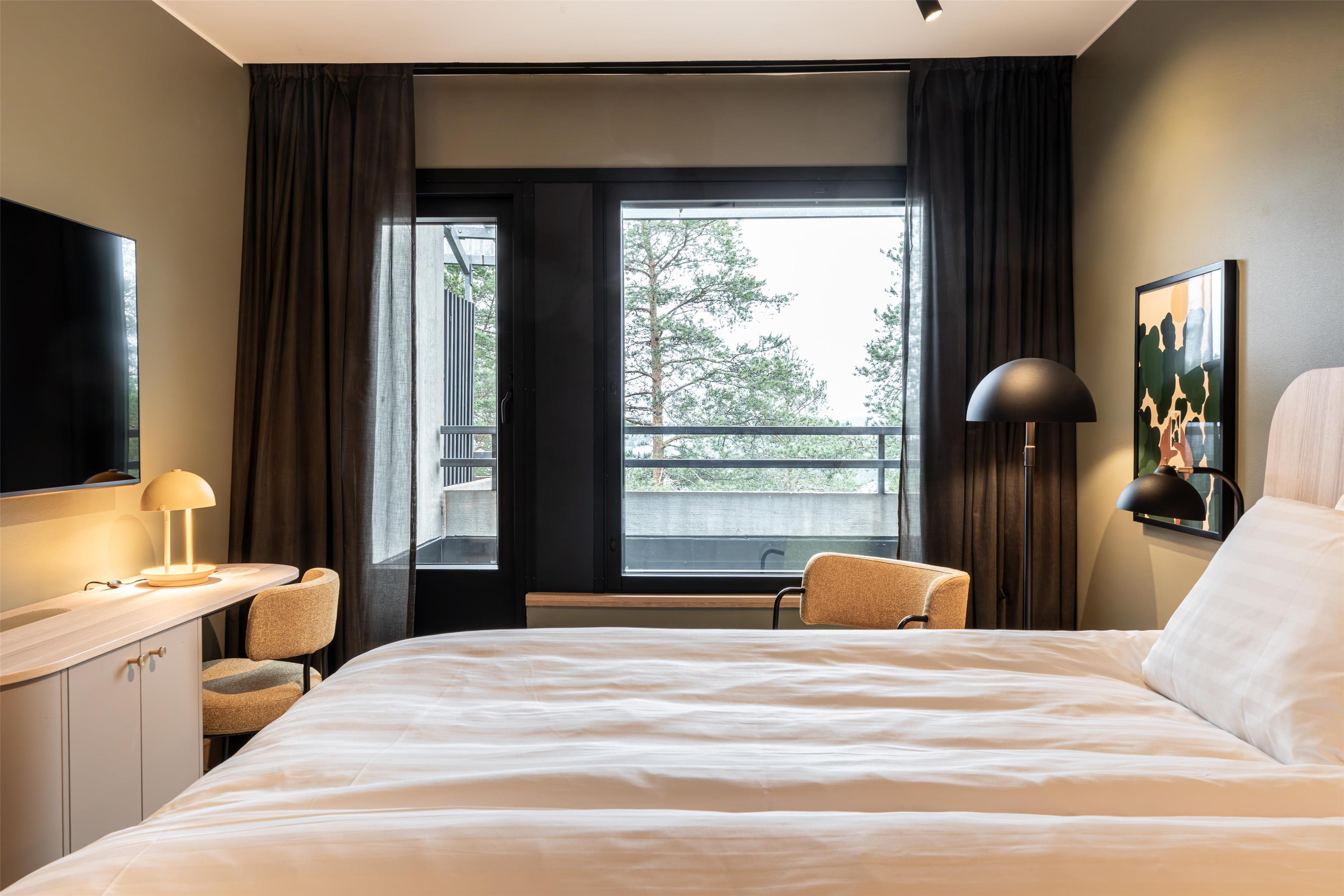 Double Superior with Balcony