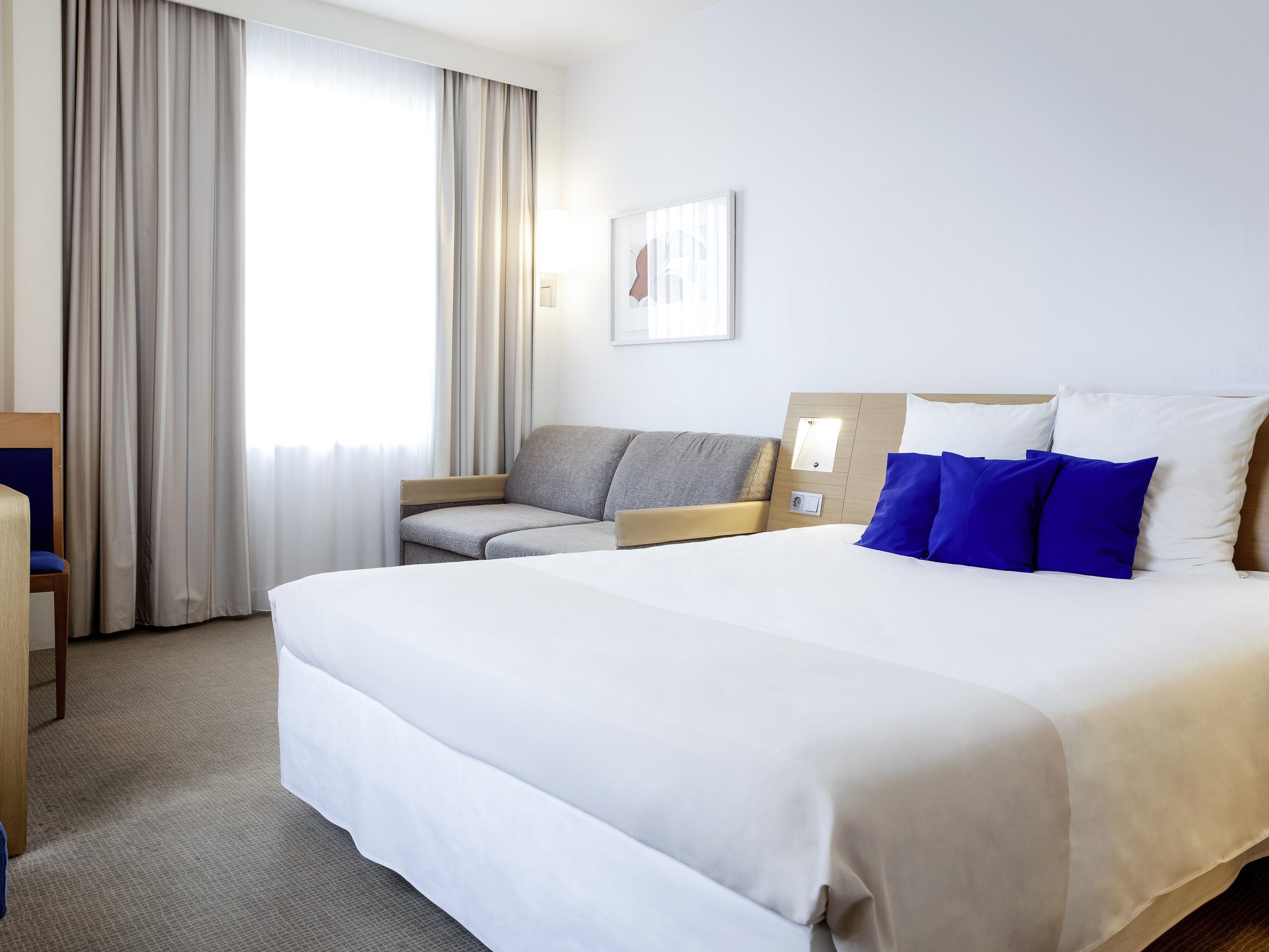 Double Queen Size Bed