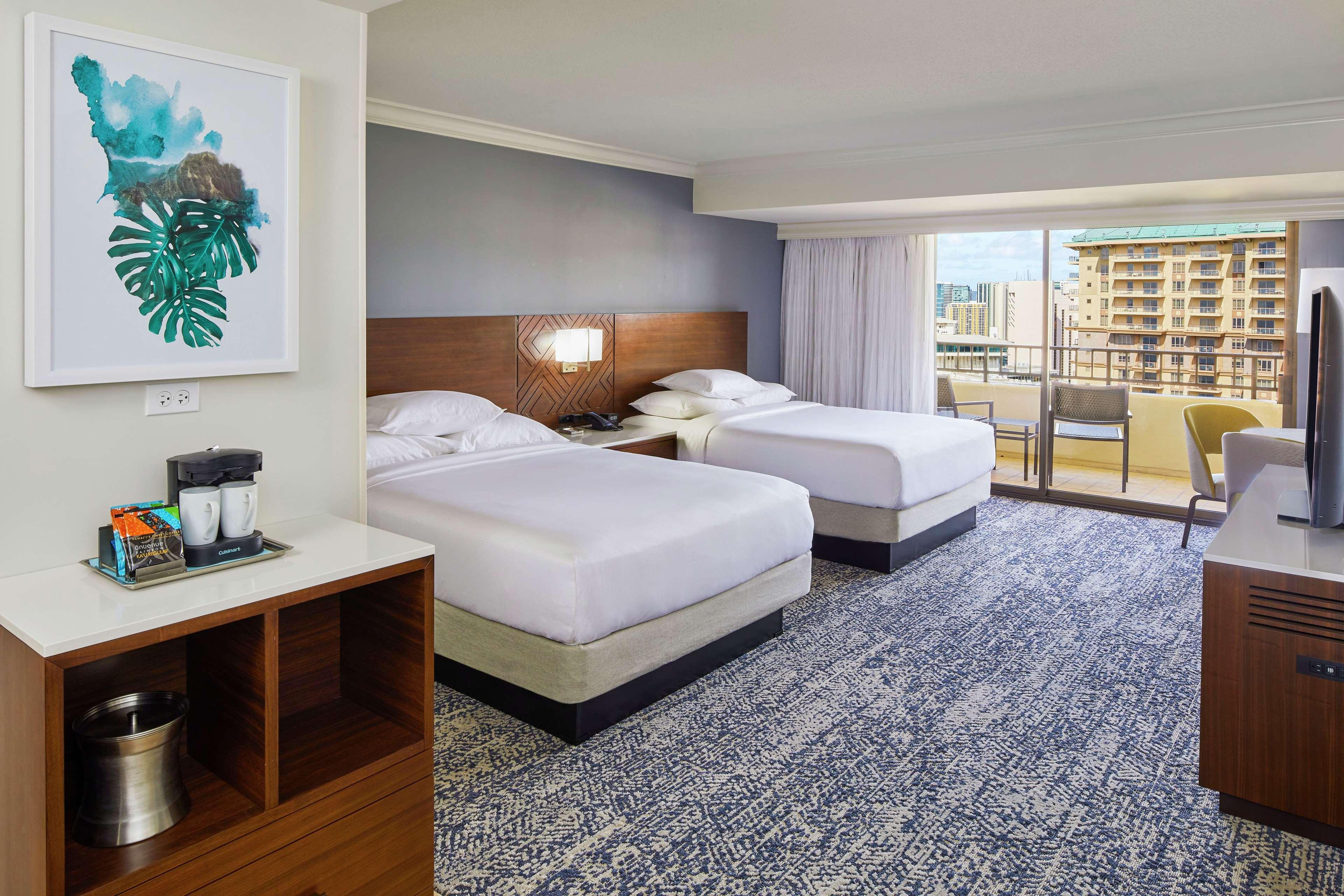 Room Two Queen Beds with Views