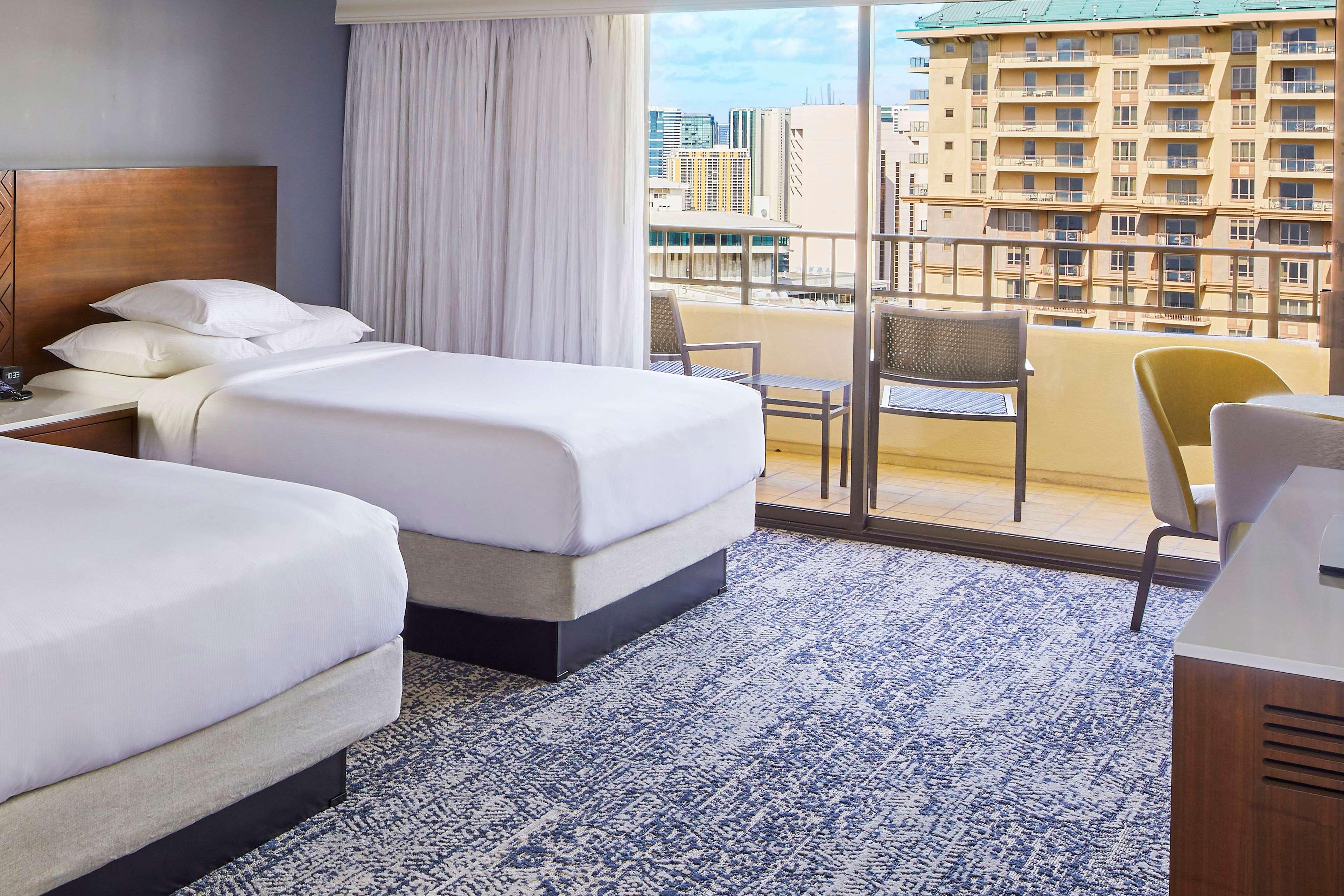 Room Two Queen Beds with Views