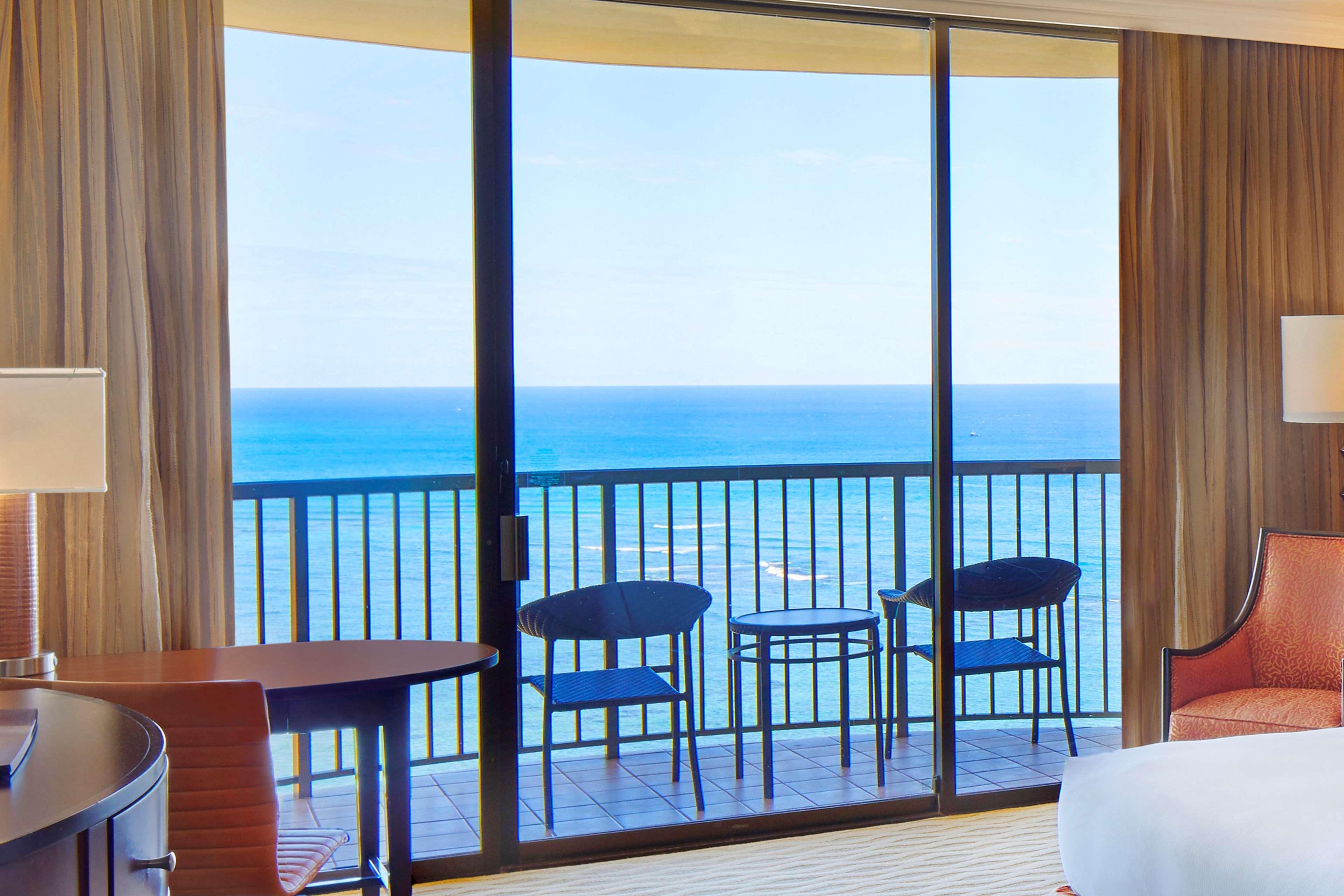 Double Ocean Front King Bed