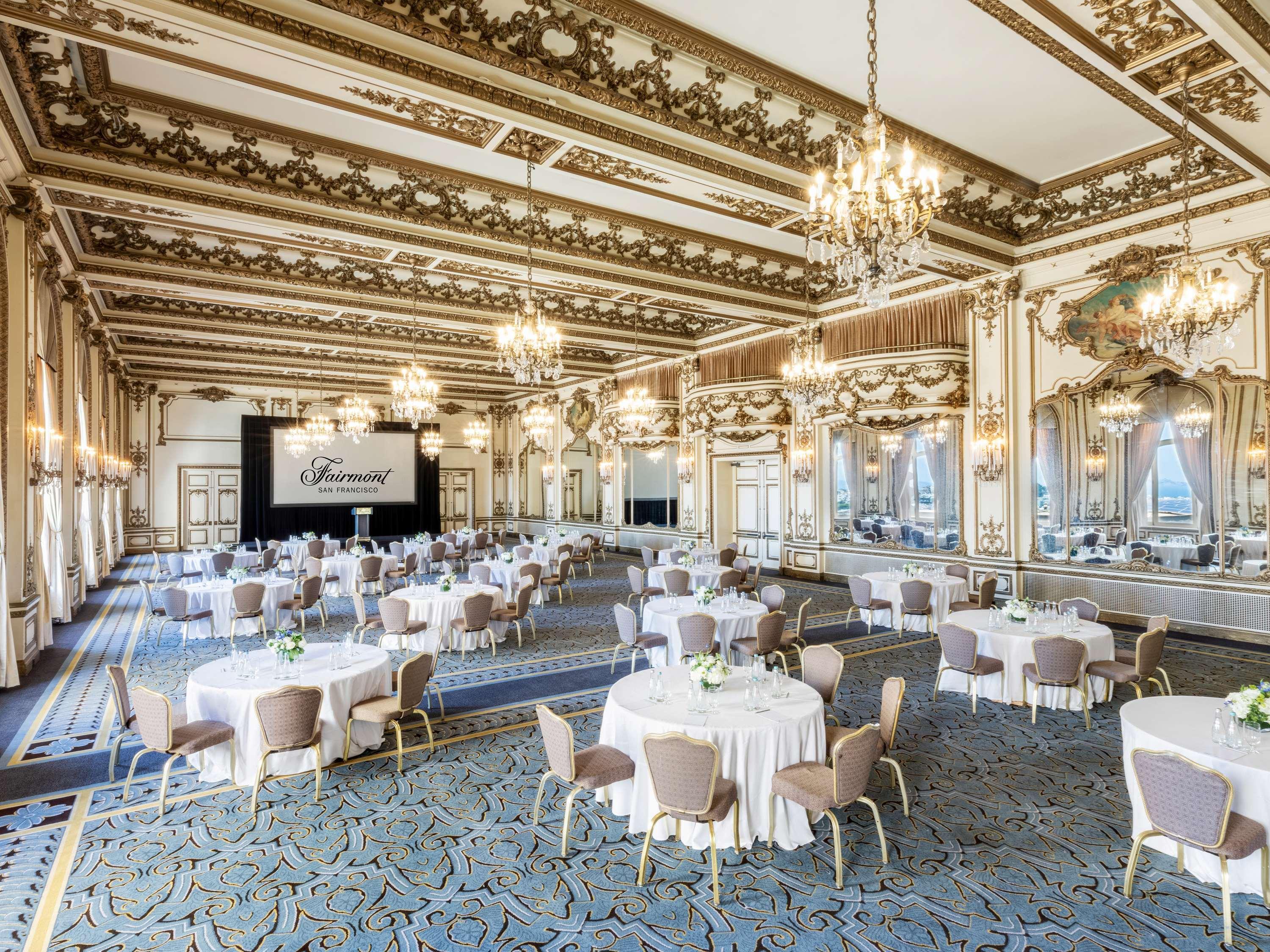 Double Deluxe Two Queen Beds