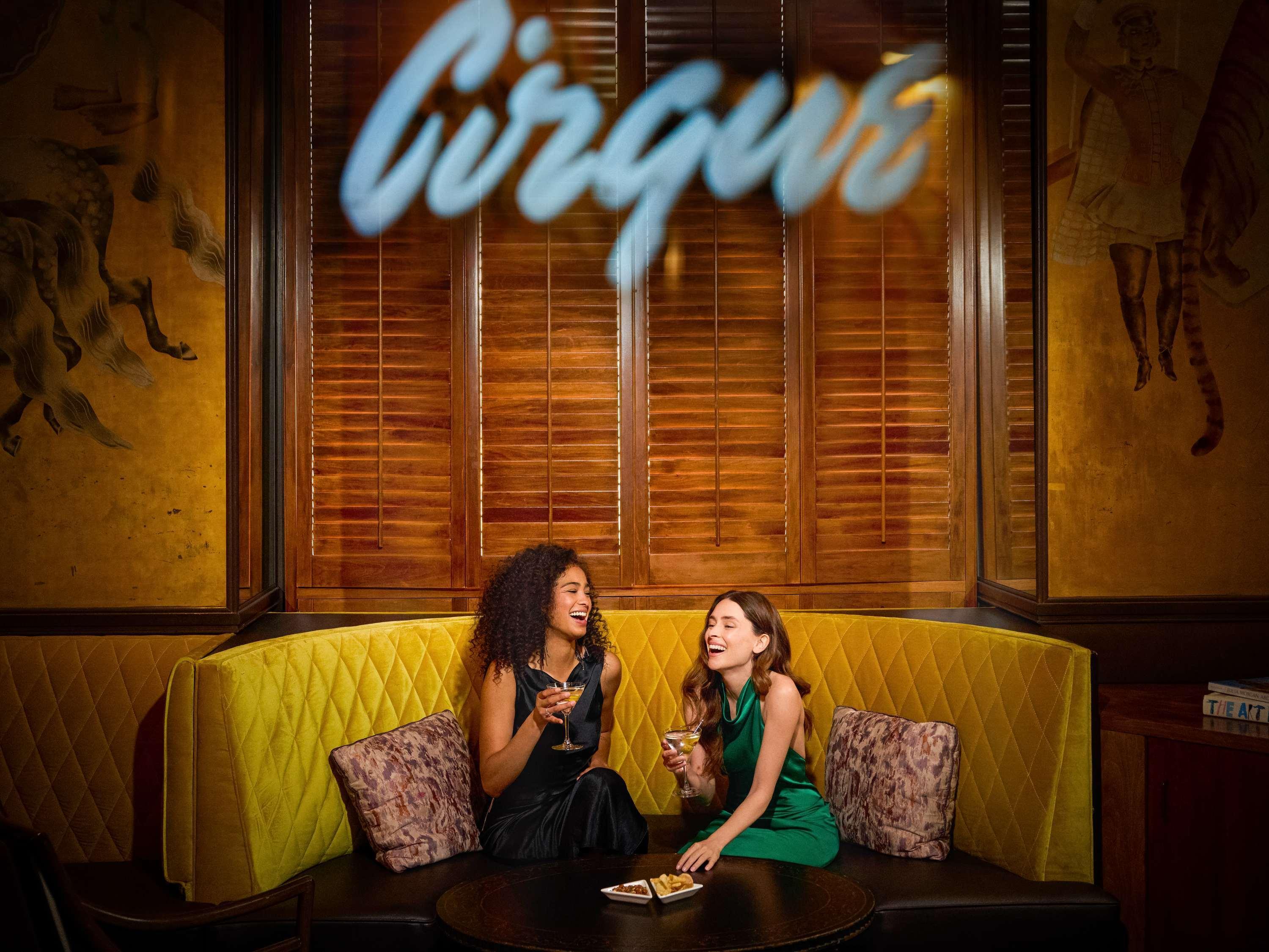 Double Deluxe Two Queen Beds