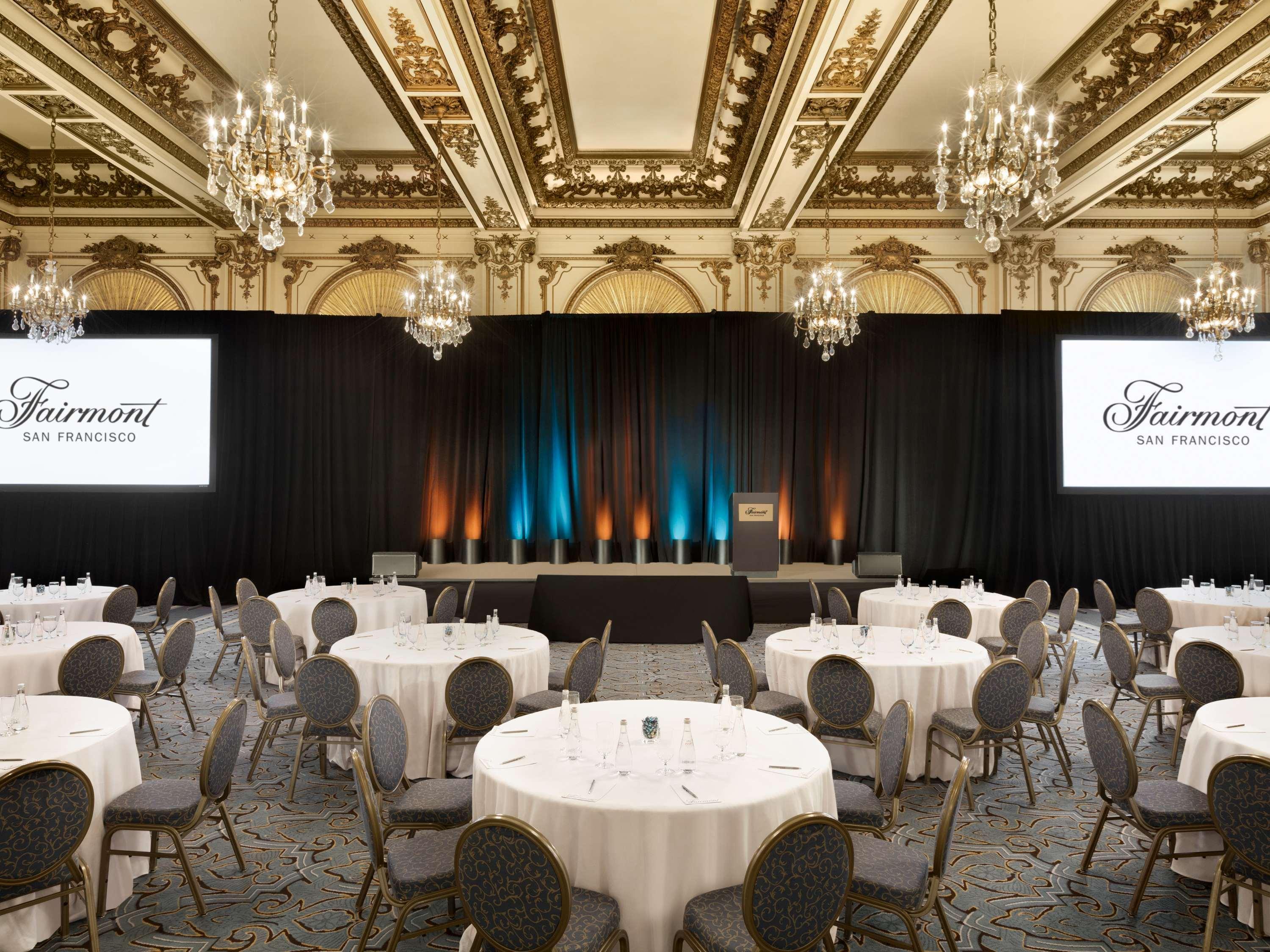 Double Deluxe Two Queen Beds