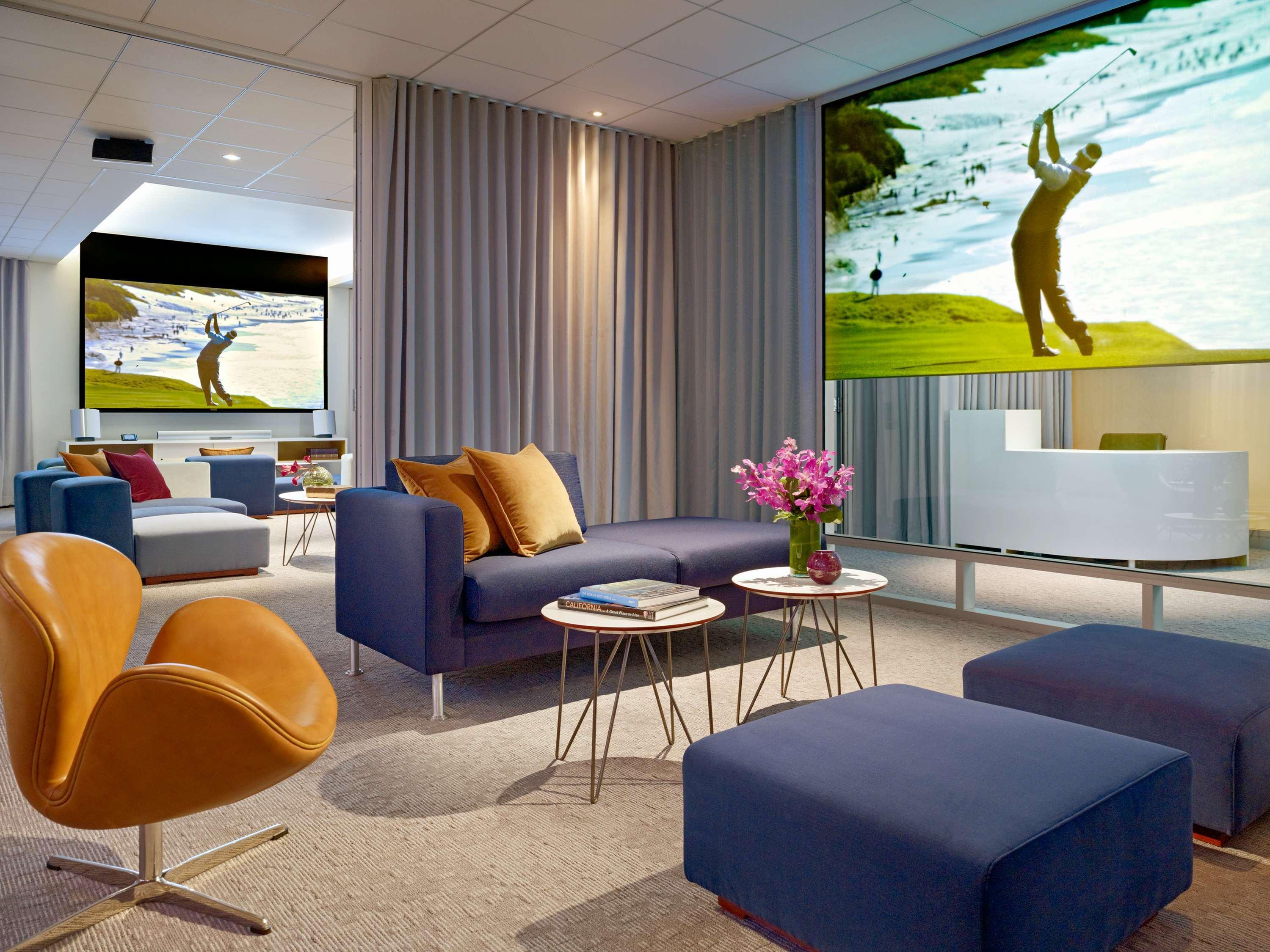 Double Deluxe Two Queen Beds