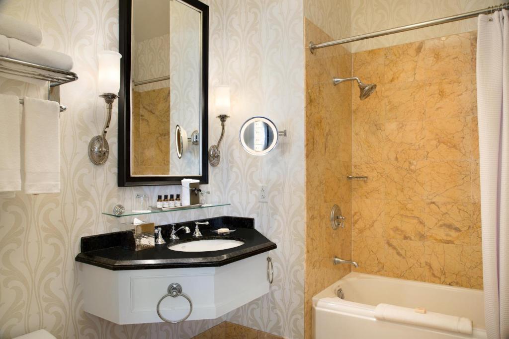 Junior Suite with Double Bed