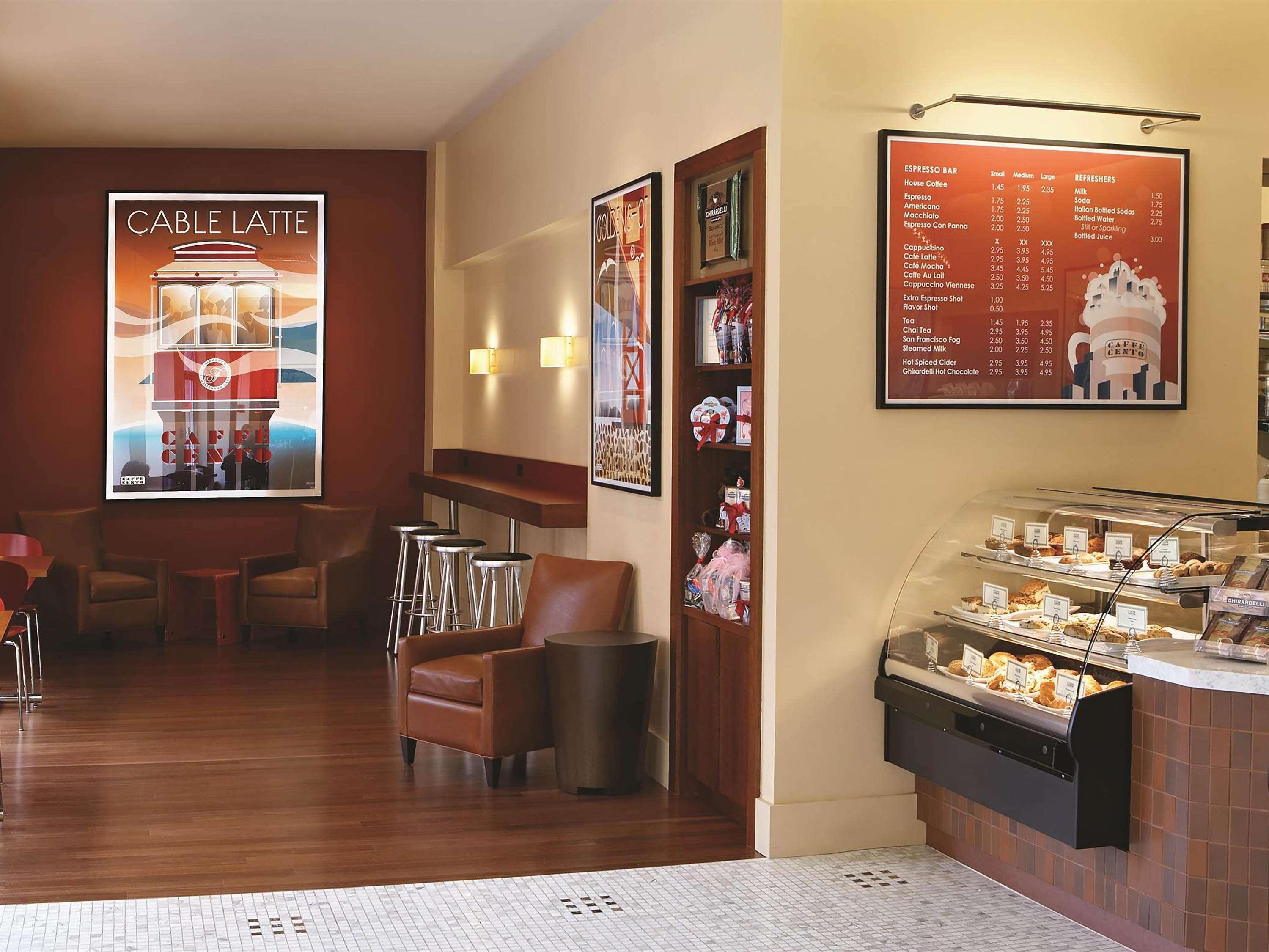 Double Deluxe Two Queen Beds