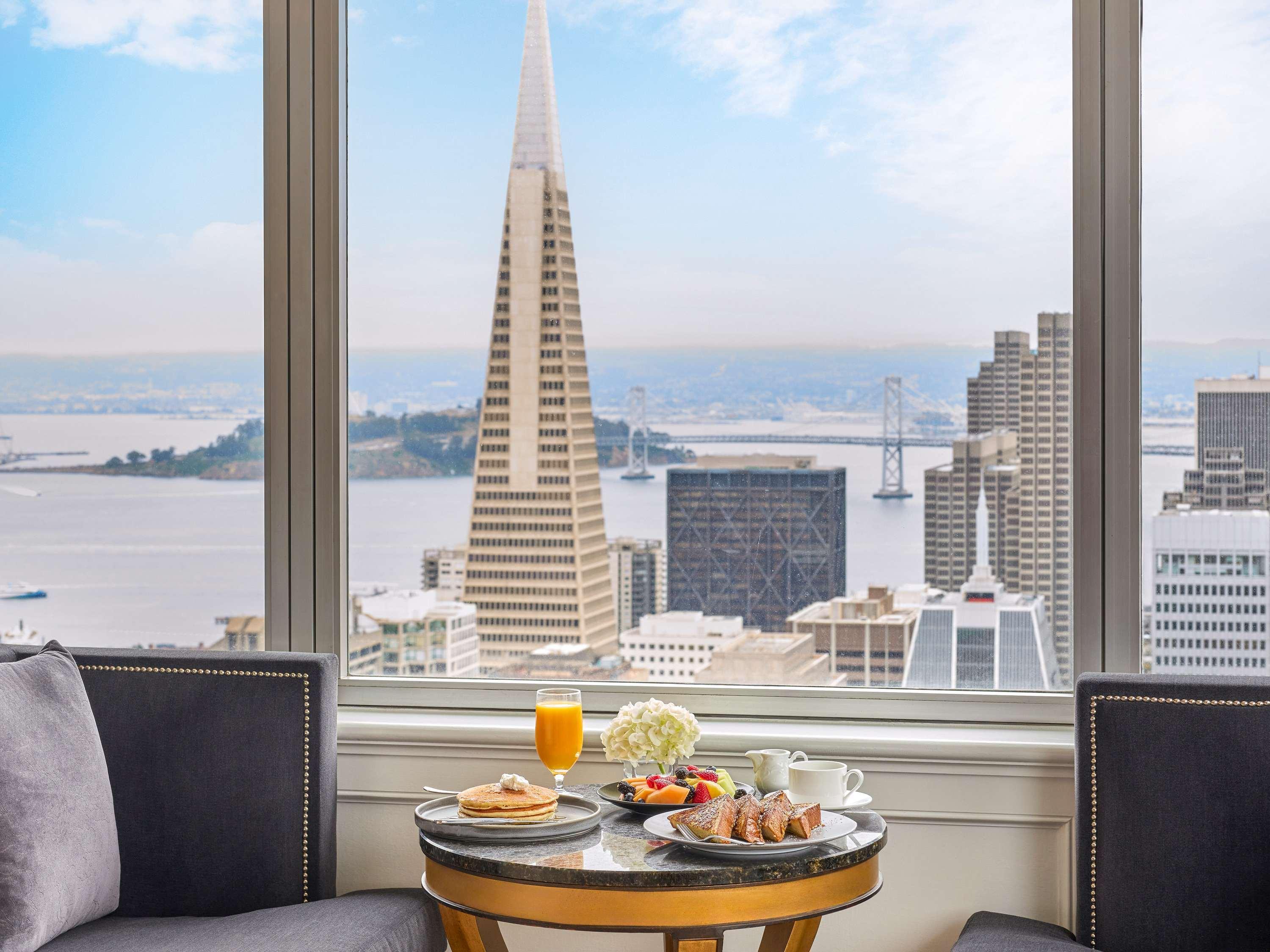 Double Deluxe Two Queen Beds