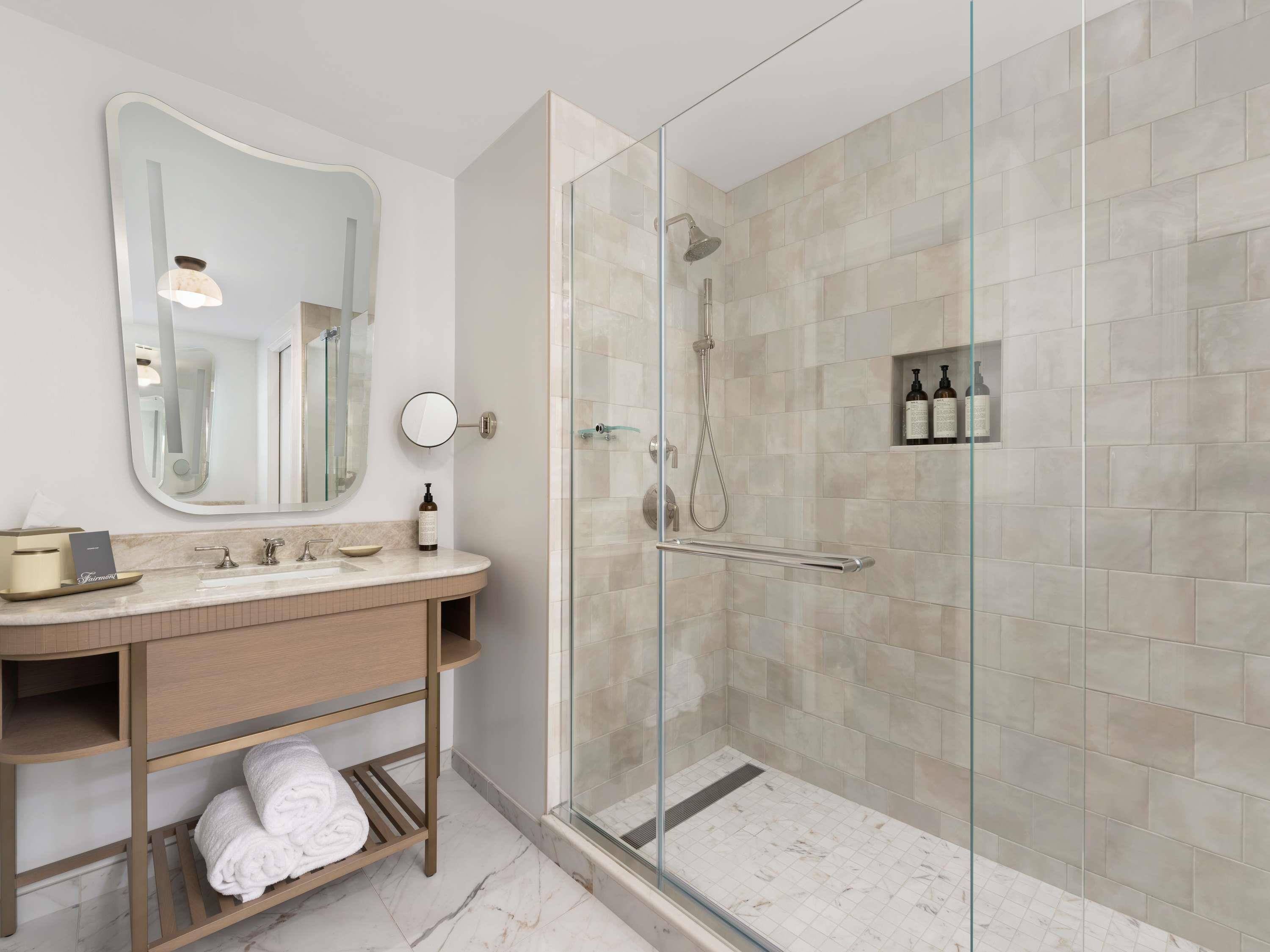 Double City View King Bed