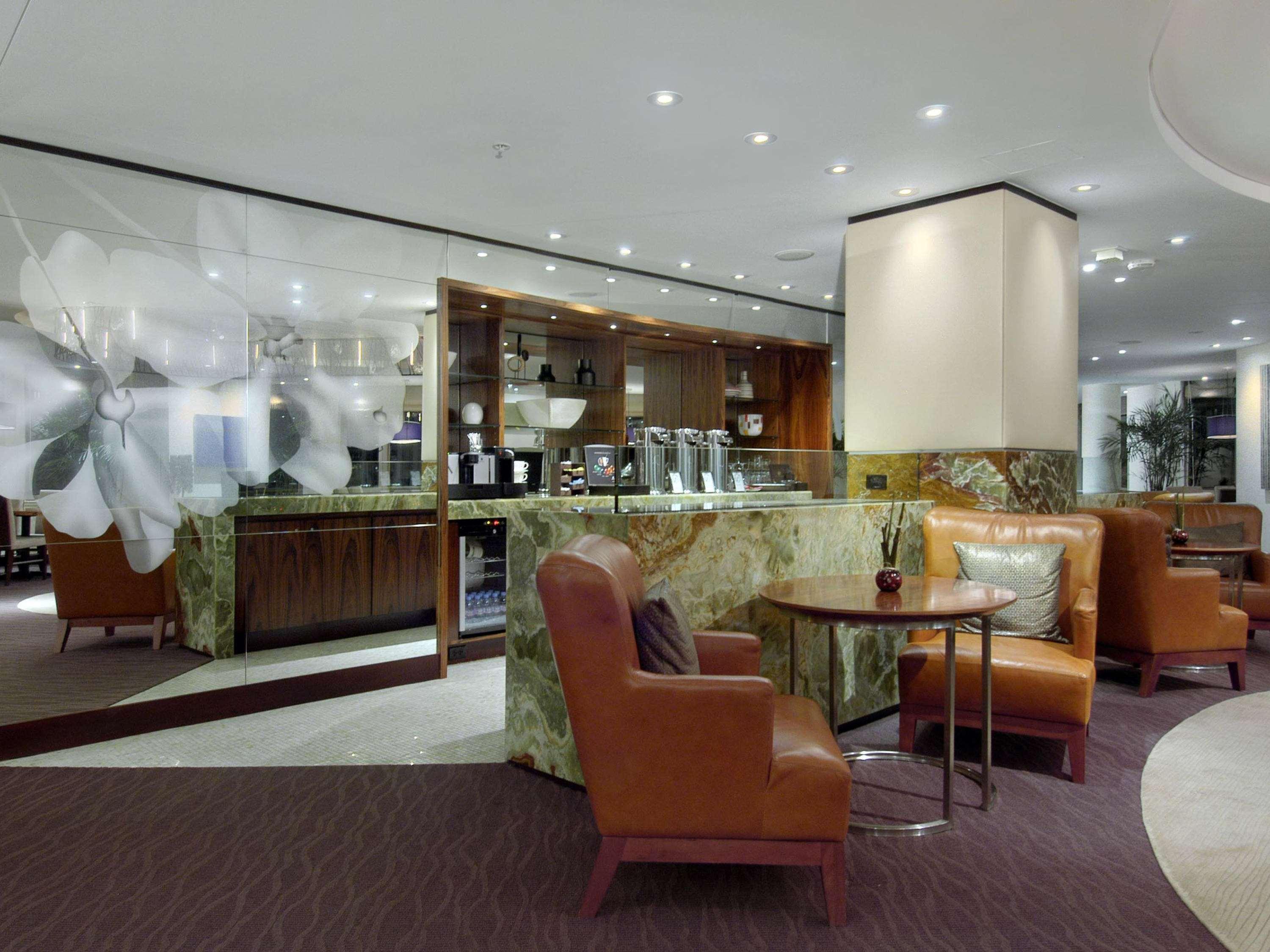 Double City View King Bed