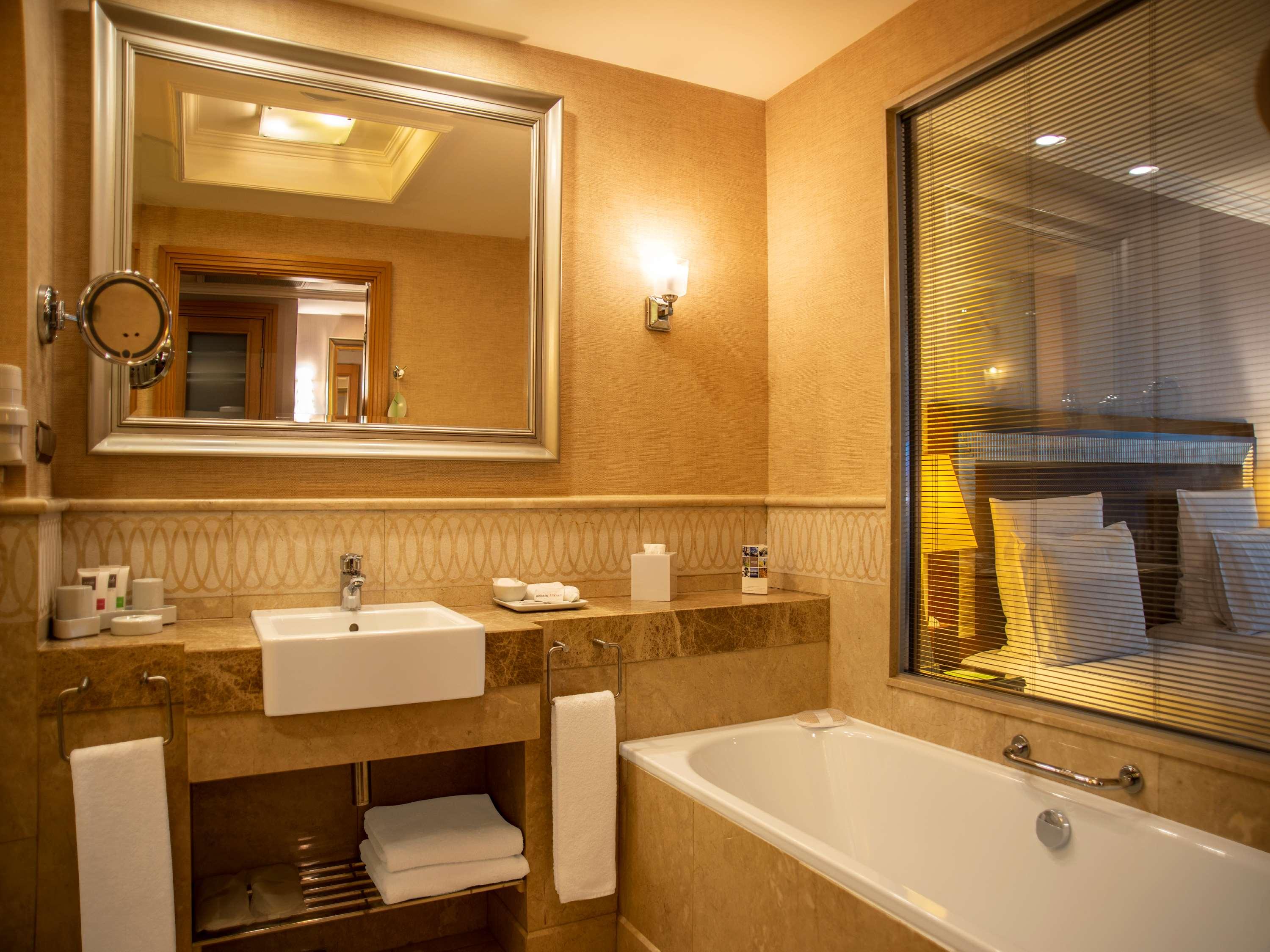 Suite Two Double Beds One Bedroom 