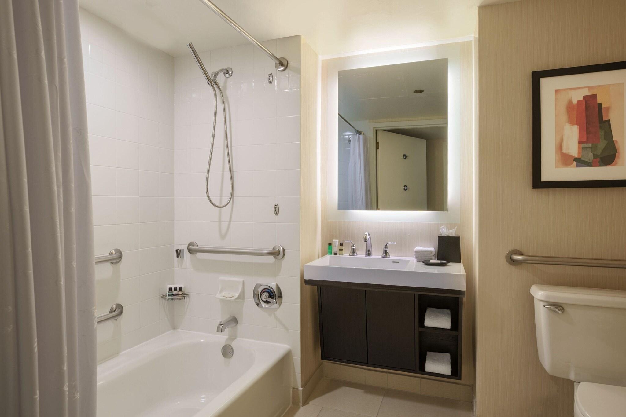 Double Club King Bed