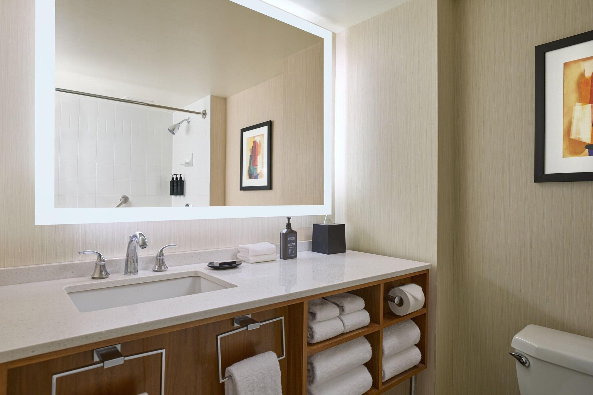 Suite with Double Bed