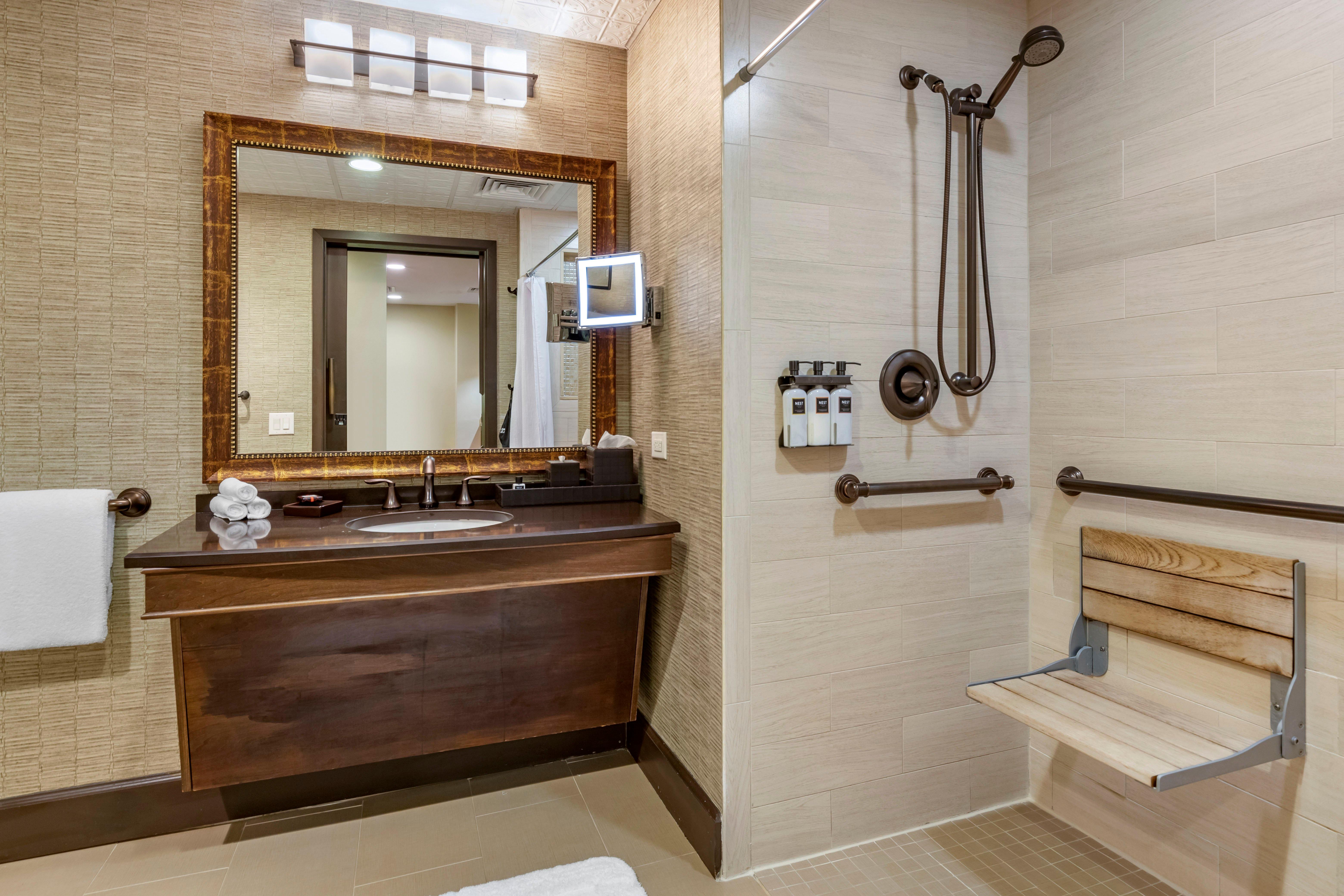 Suite Accessible Executive Room