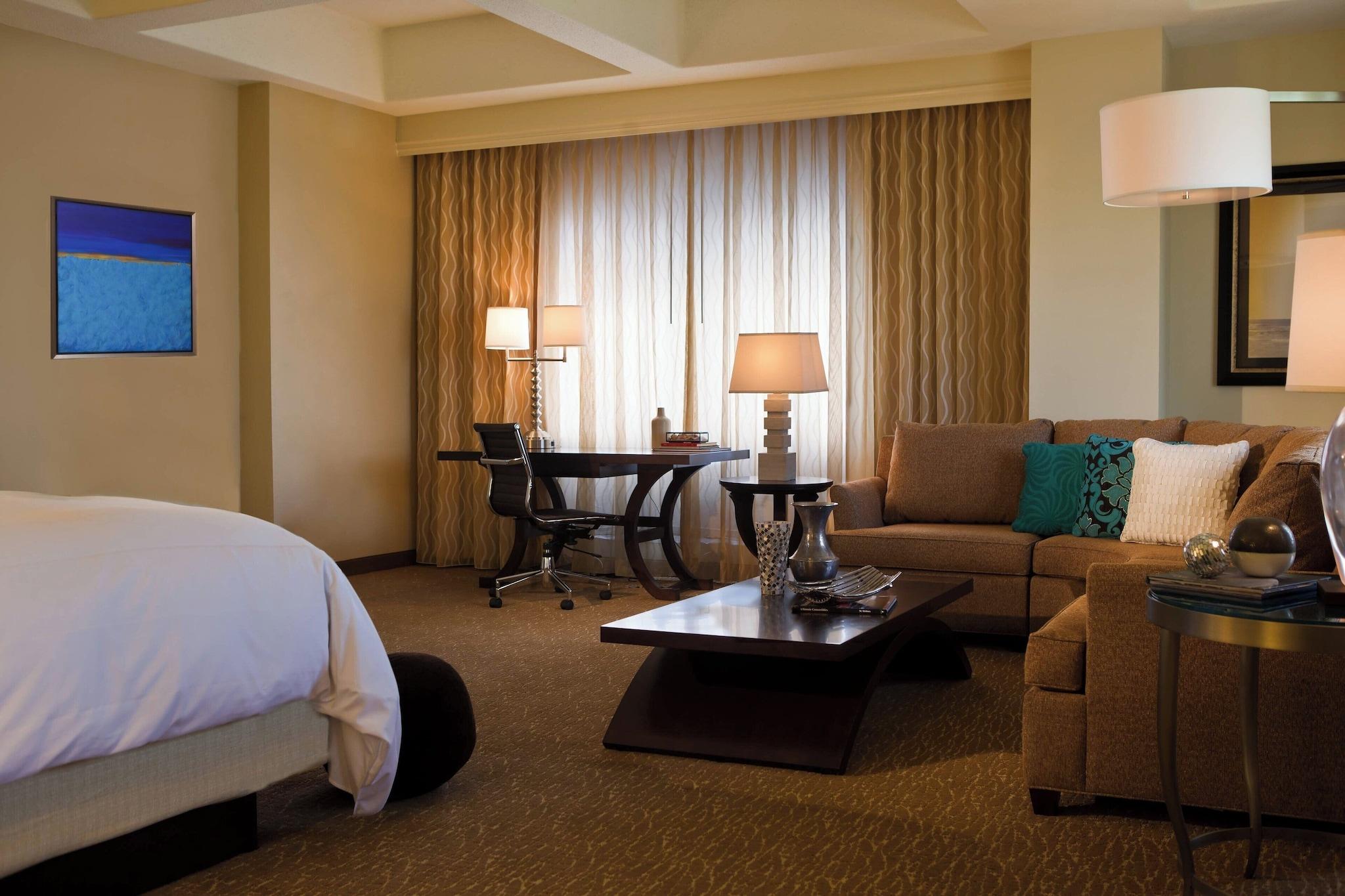 Junior Suite King Size Bed