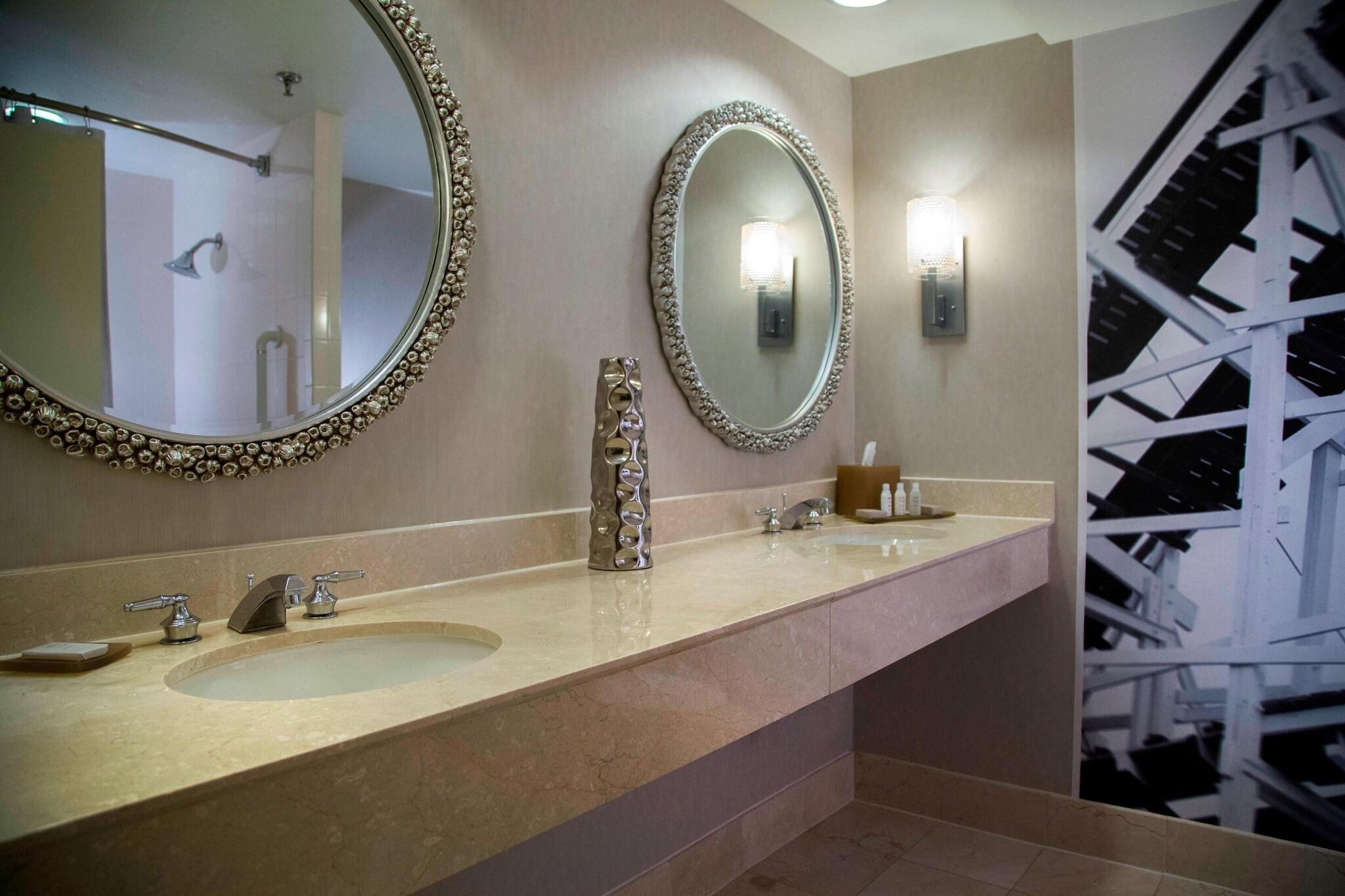 Double King Size Bed