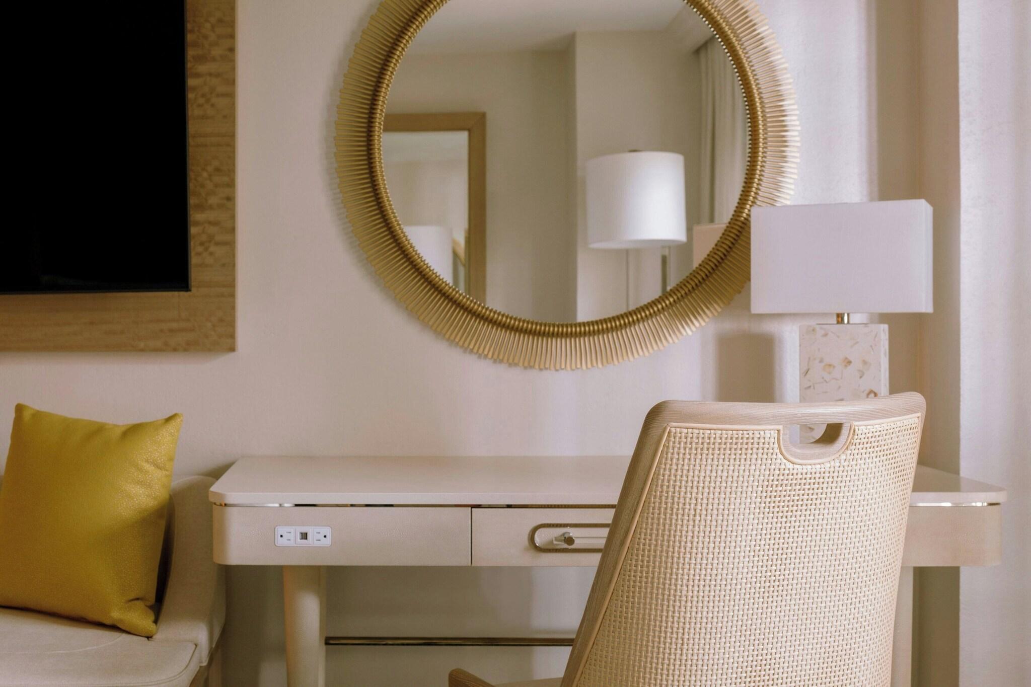 Quadruple Accessible-two Queen Beds