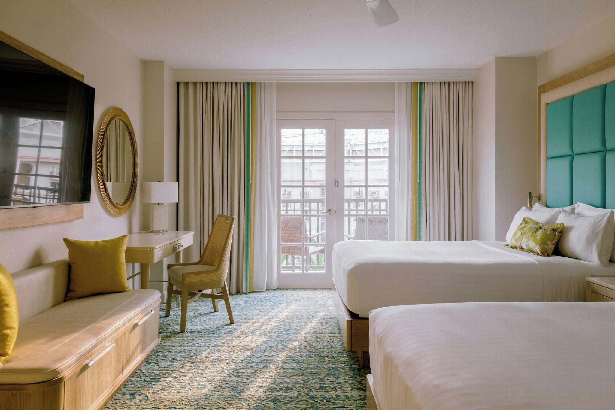 Quadruple with Balcony with Views