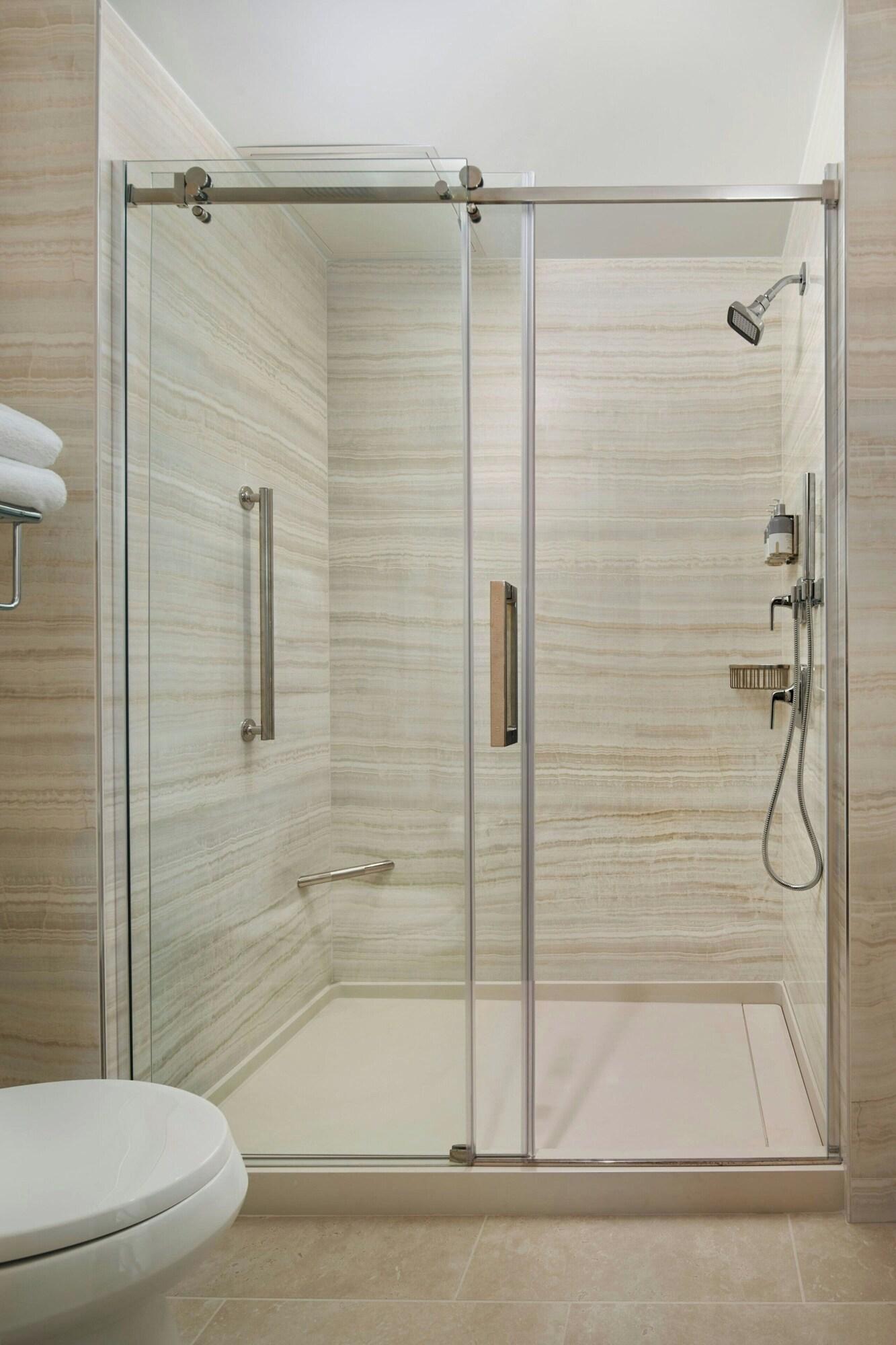 Quadruple Accessible with Views